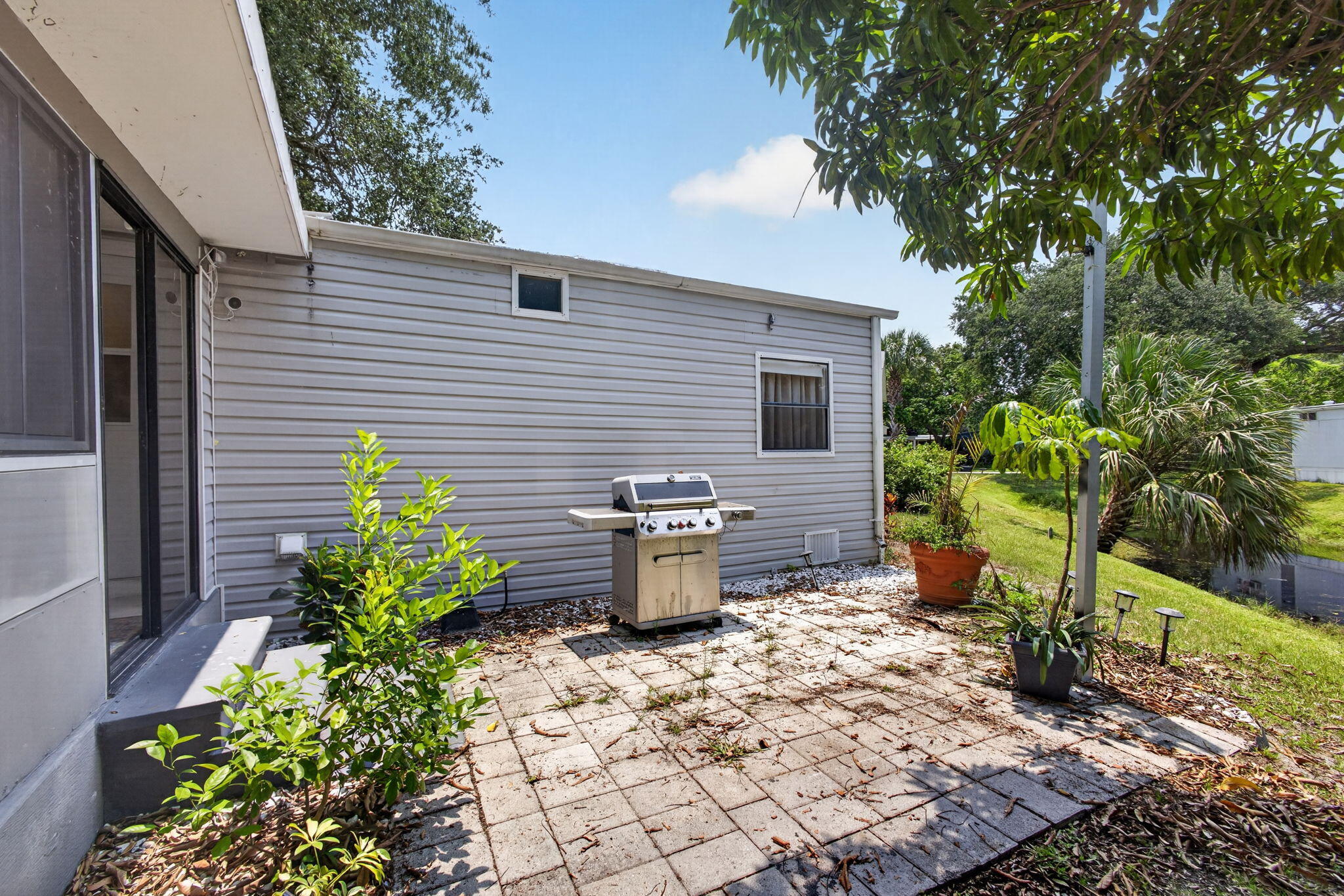 THE MEADOWS - Residential
