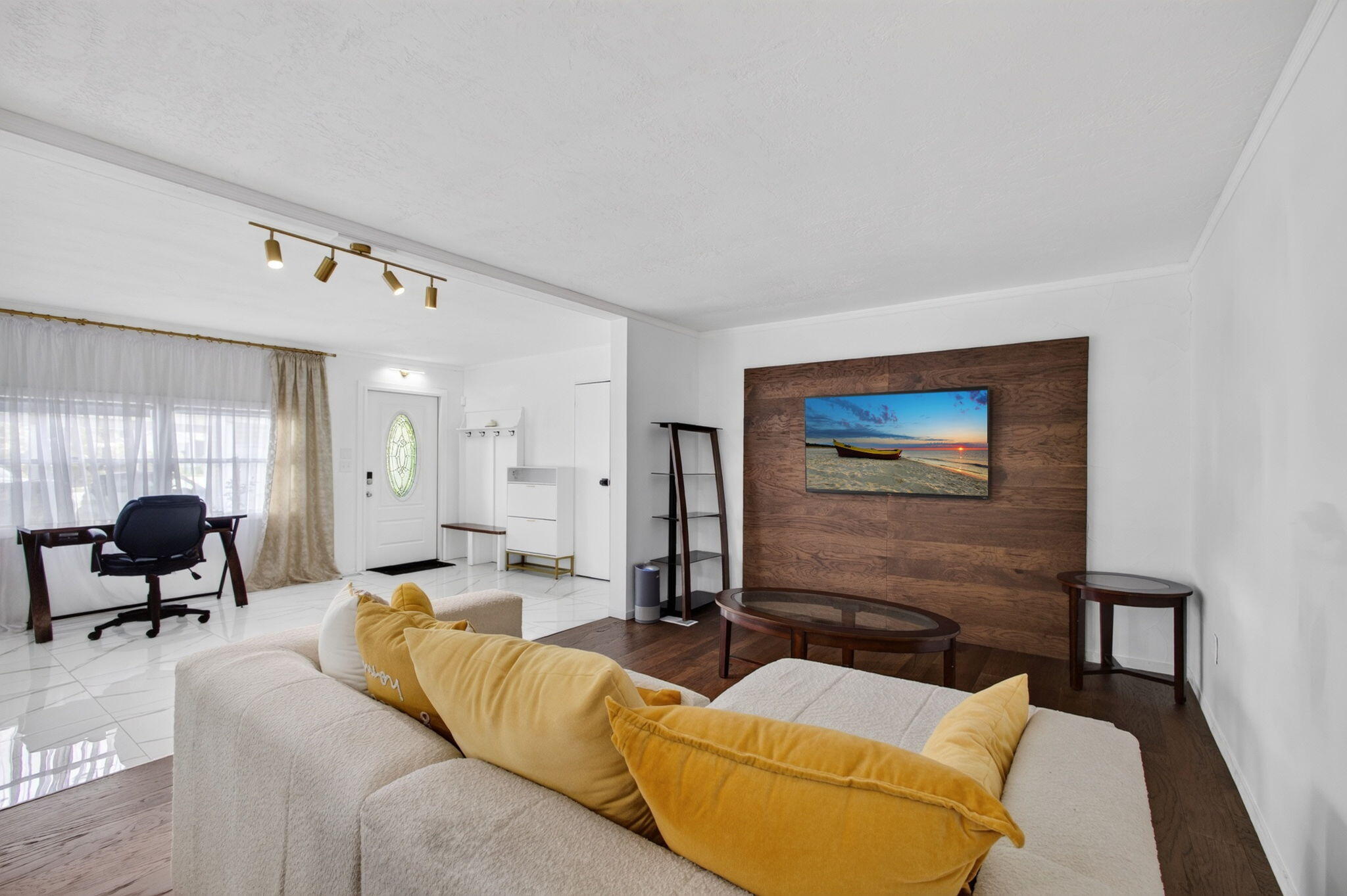 THE MEADOWS - Residential