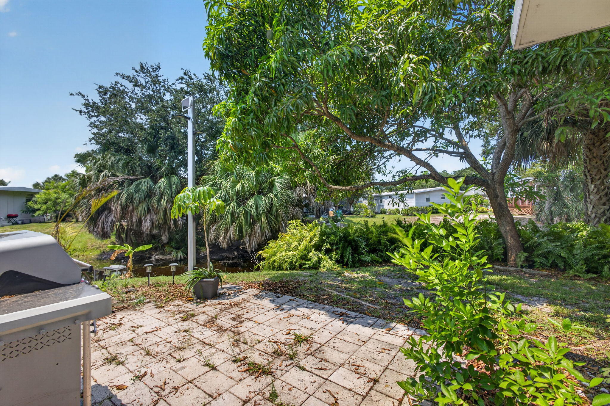 THE MEADOWS - Residential
