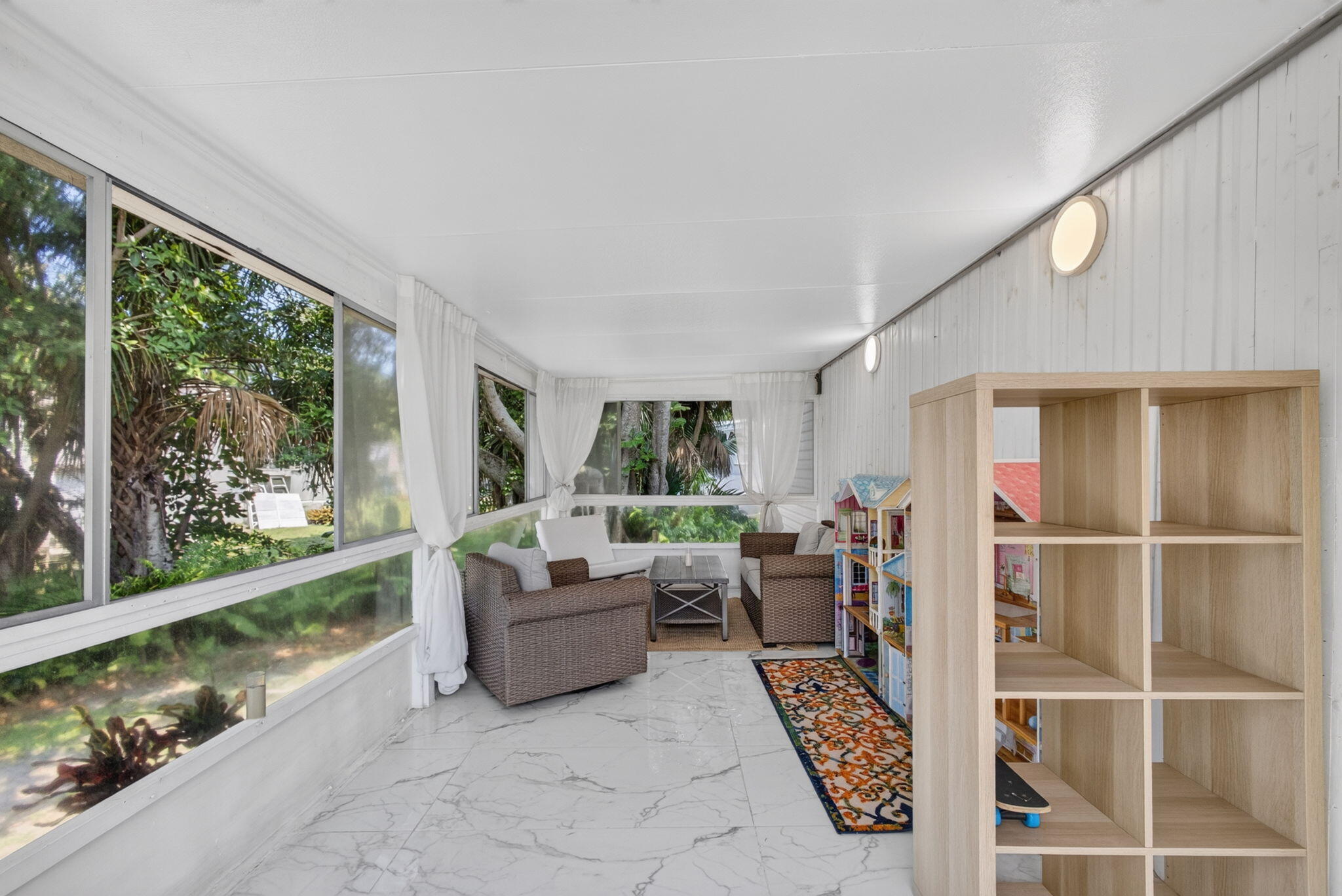 THE MEADOWS - Residential