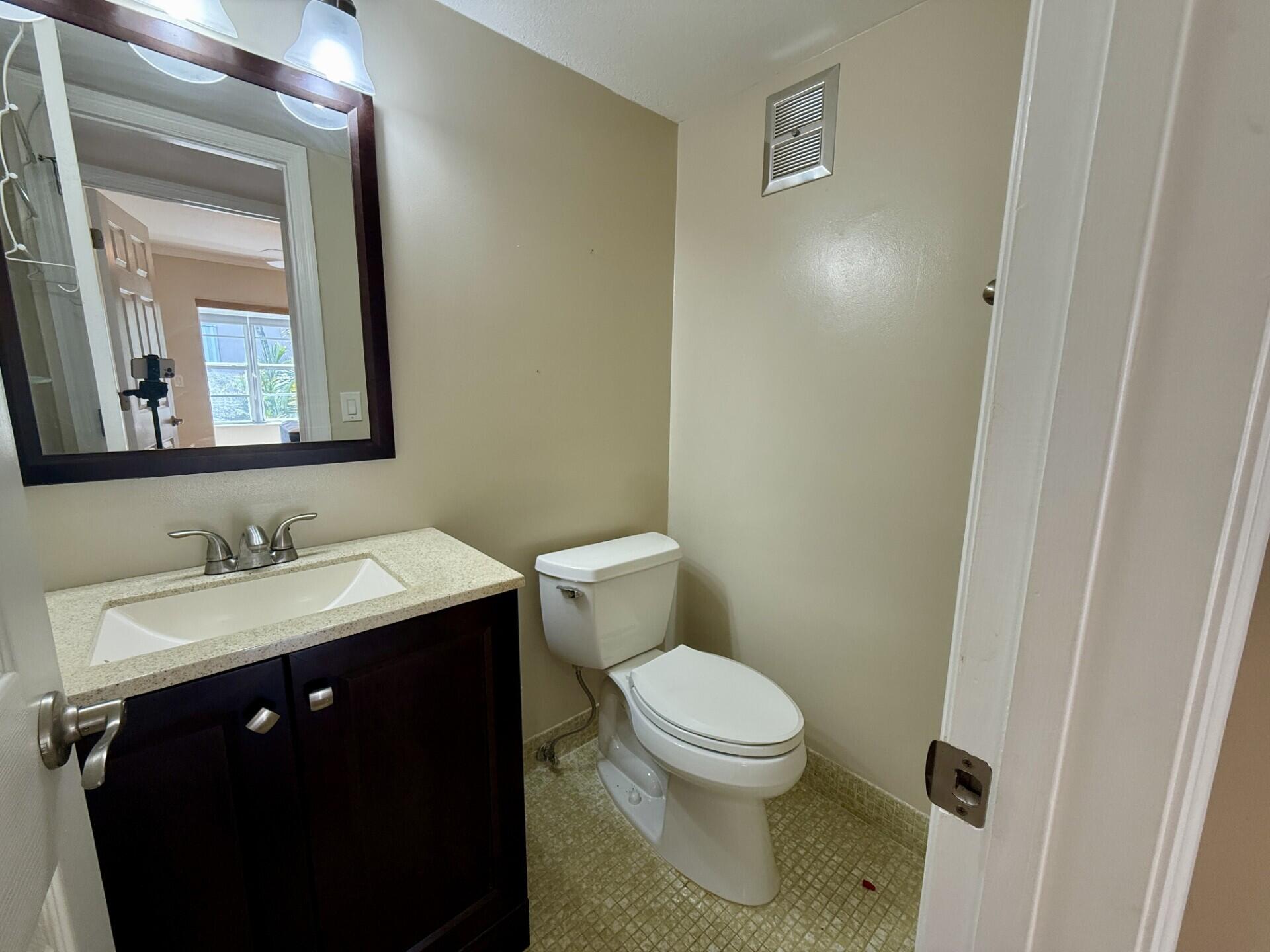 HASTINGS CONDOS - Residential Lease