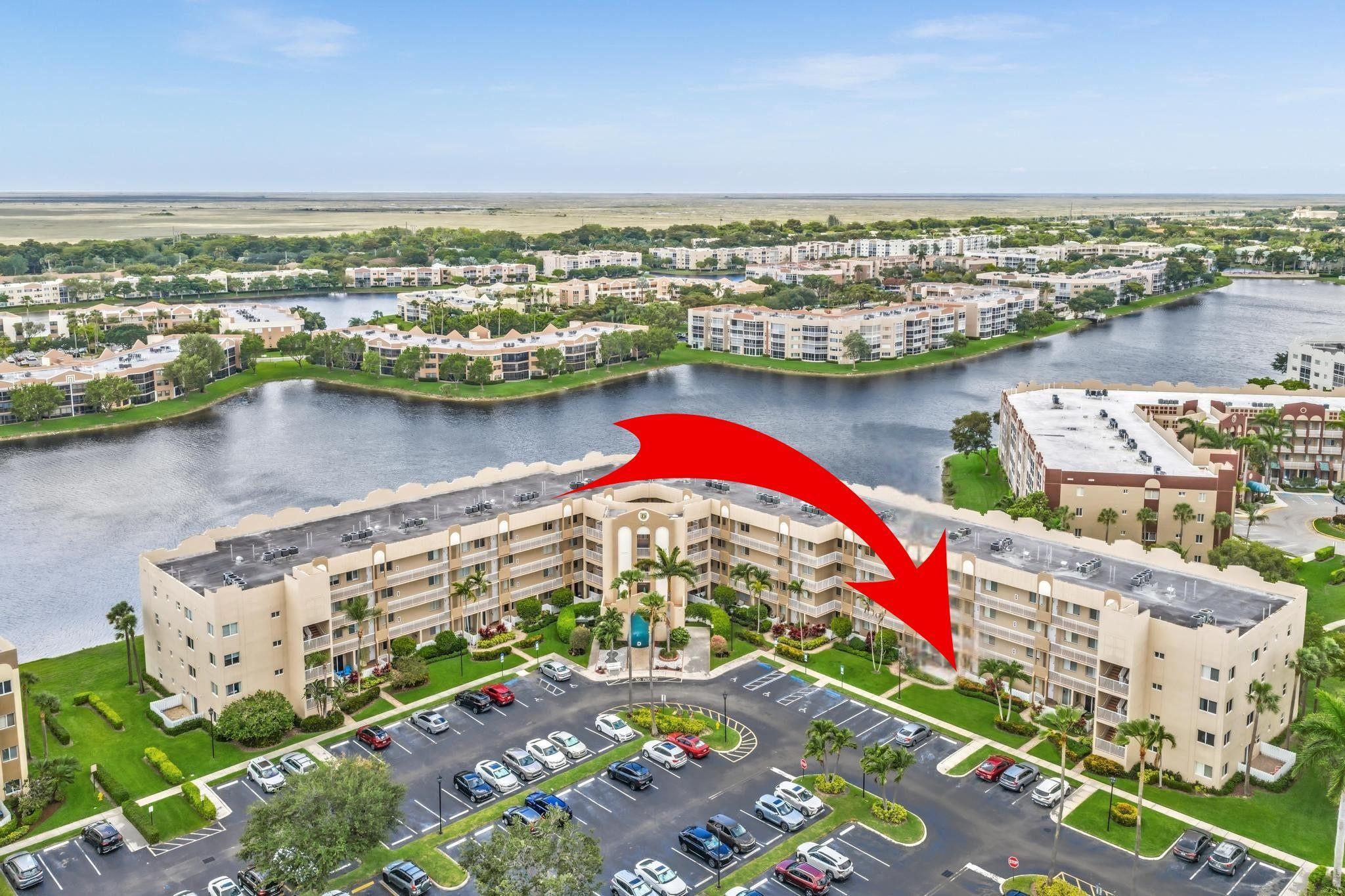 SOUTHAMPTON CONDOMINIUM - Residential