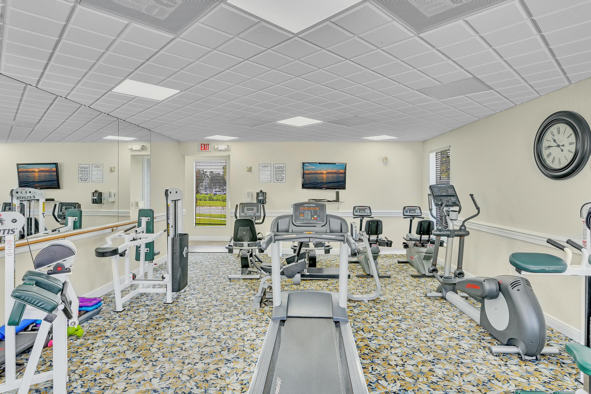 SOUTHAMPTON CONDOMINIUM - Residential