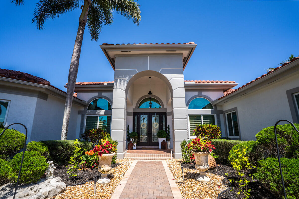 RIVERSTONE - Residential