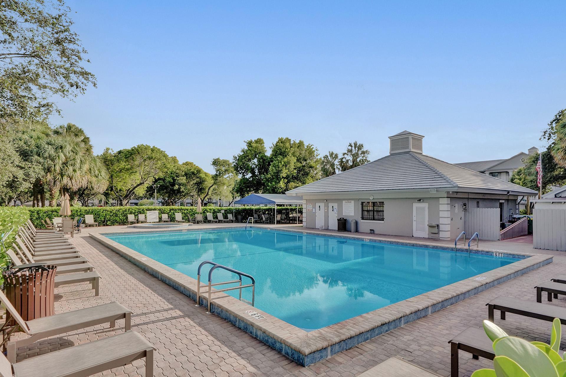 CONDO 9 OF WHITEHALL CONDOS - Residential Lease