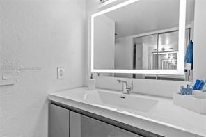 CONDO 9 OF WHITEHALL CONDOS - Residential Lease