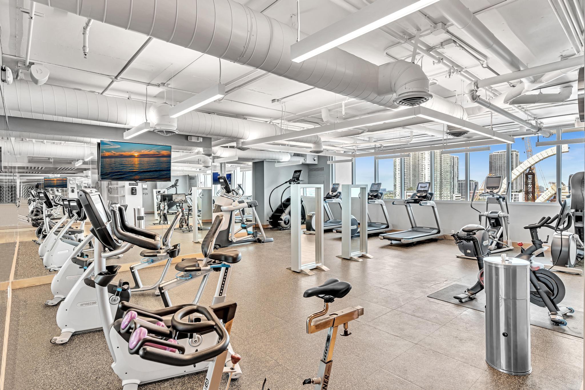 900 BISCAYNE BAY CONDO - Residential