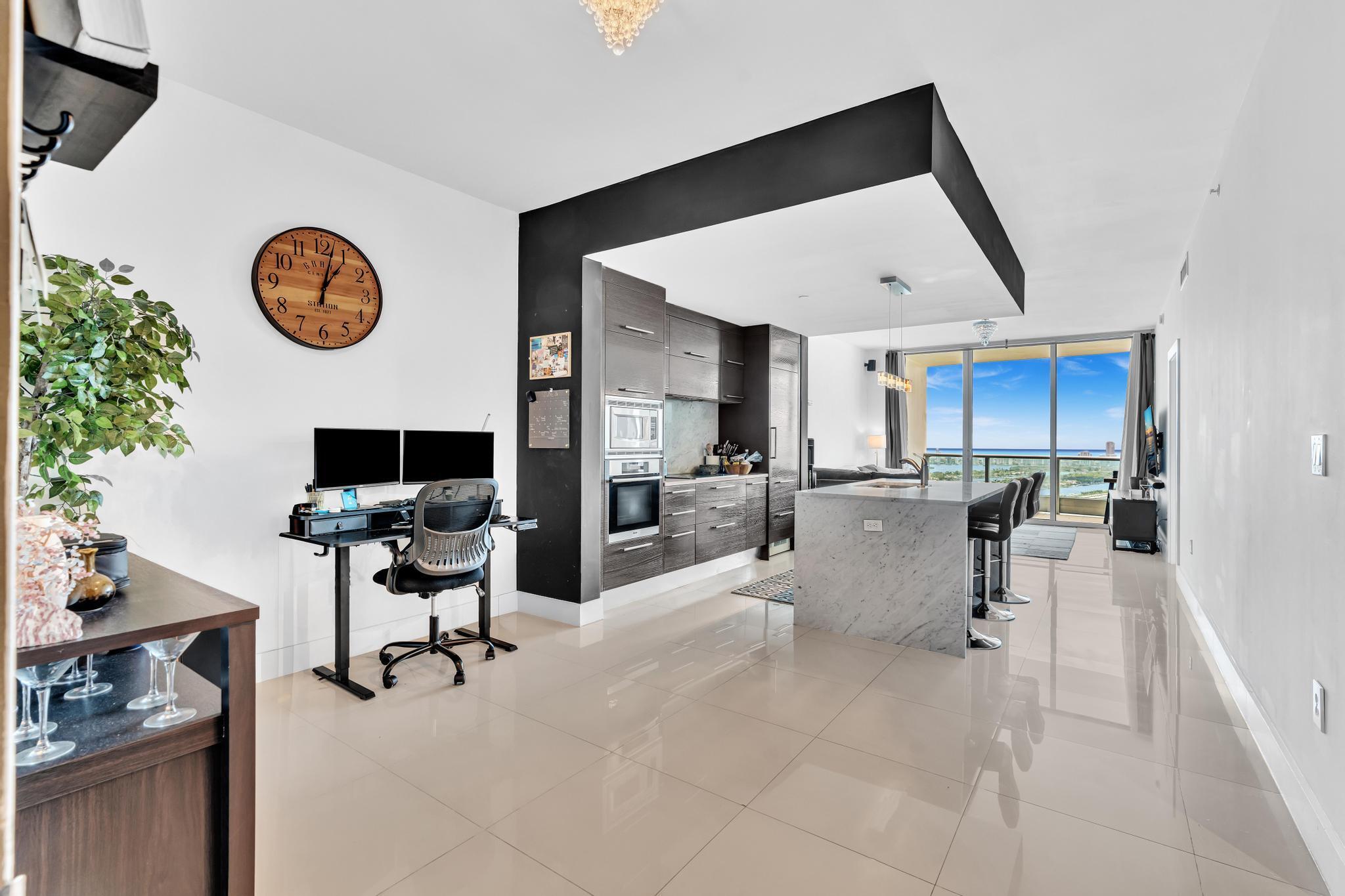 900 BISCAYNE BAY CONDO - Residential