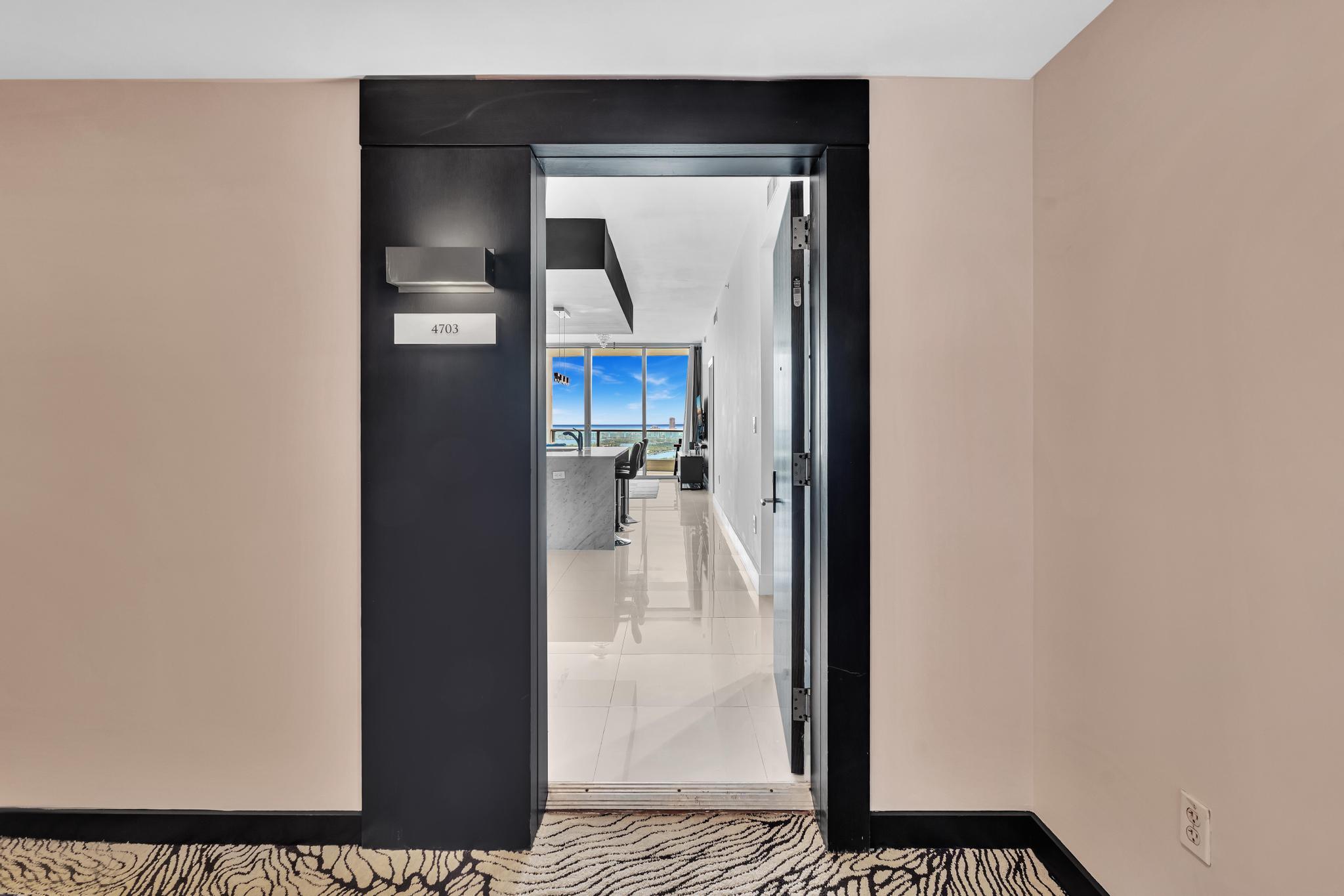900 BISCAYNE BAY CONDO - Residential
