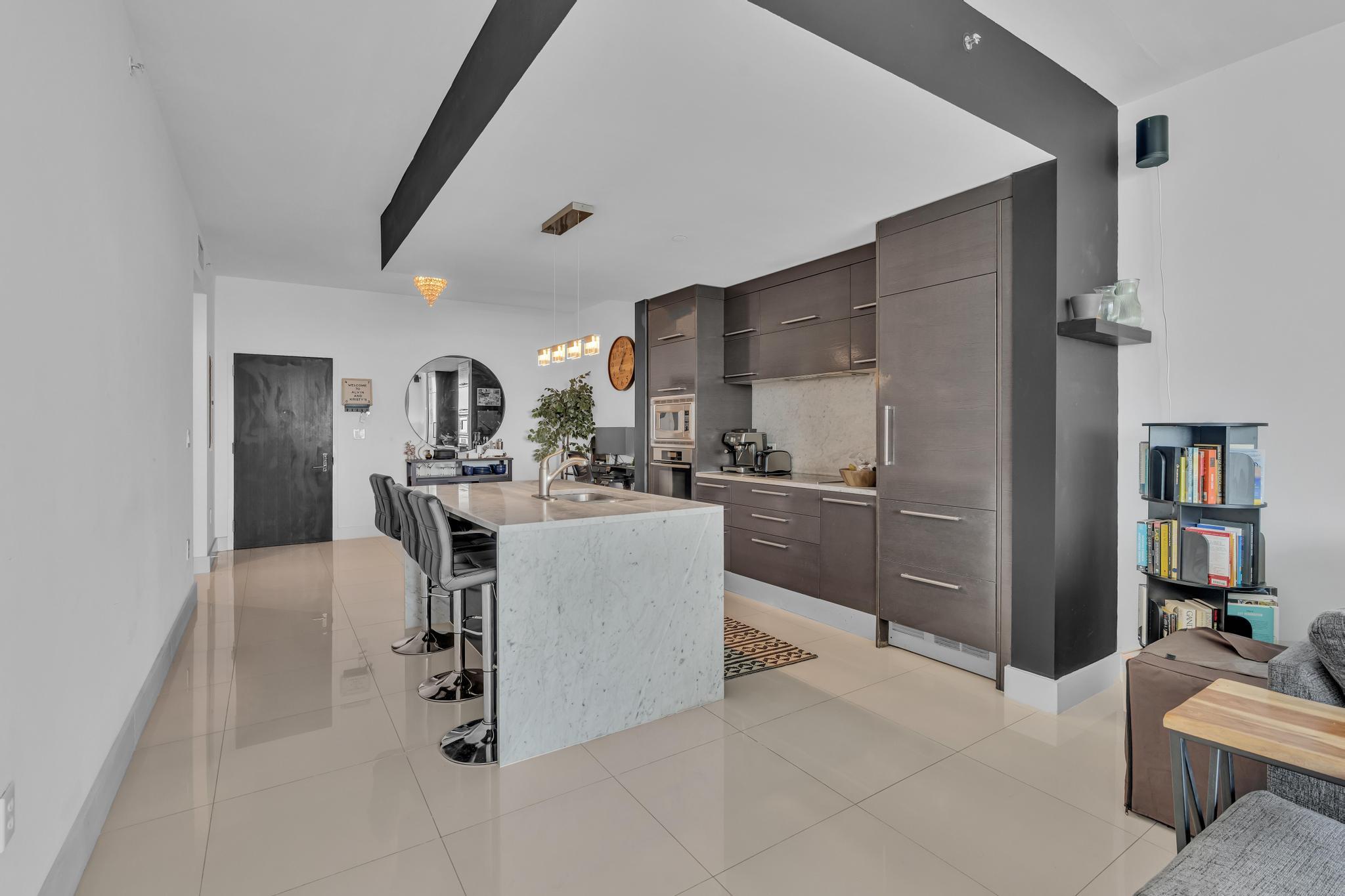 900 BISCAYNE BAY CONDO - Residential