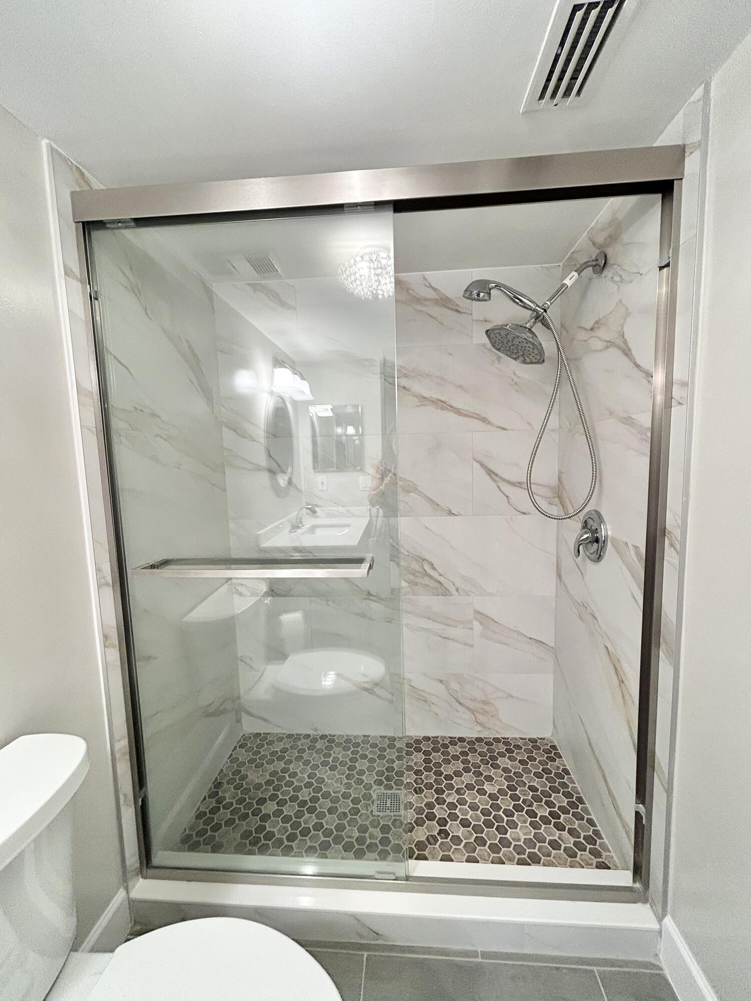LUCERNE POINTE ONE,TWO,THREE FOUR,SEVEN,EIGHT,NINE - Residential