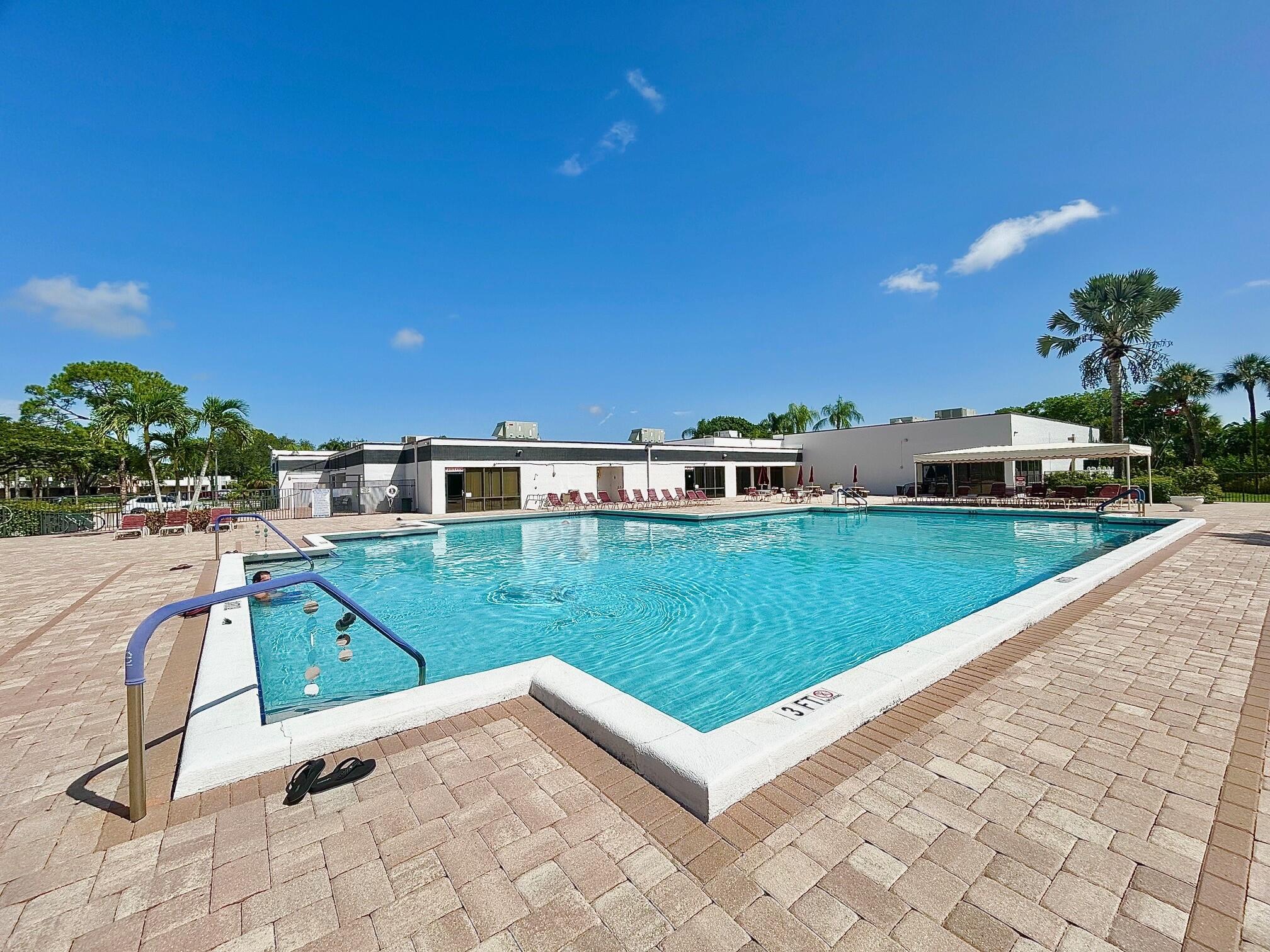 LUCERNE POINTE ONE,TWO,THREE FOUR,SEVEN,EIGHT,NINE - Residential