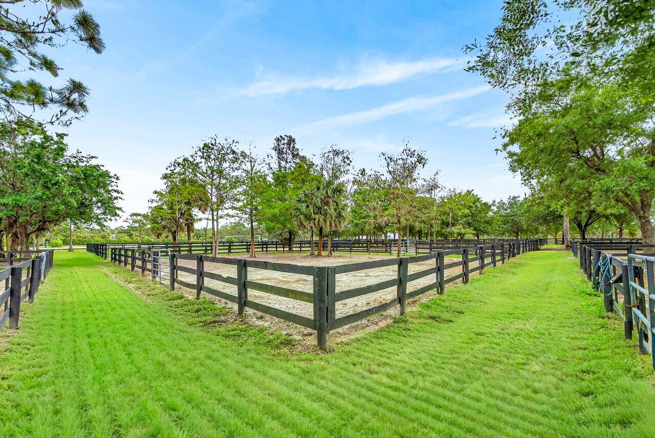 DEER RUN - Residential