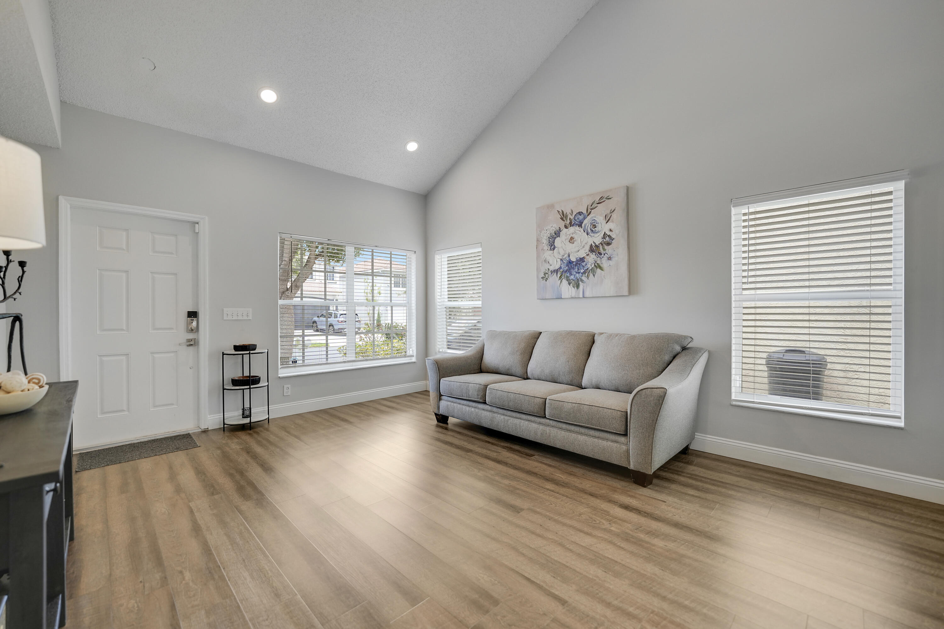 PRINCETON PLACE AT GABLES END - Residential