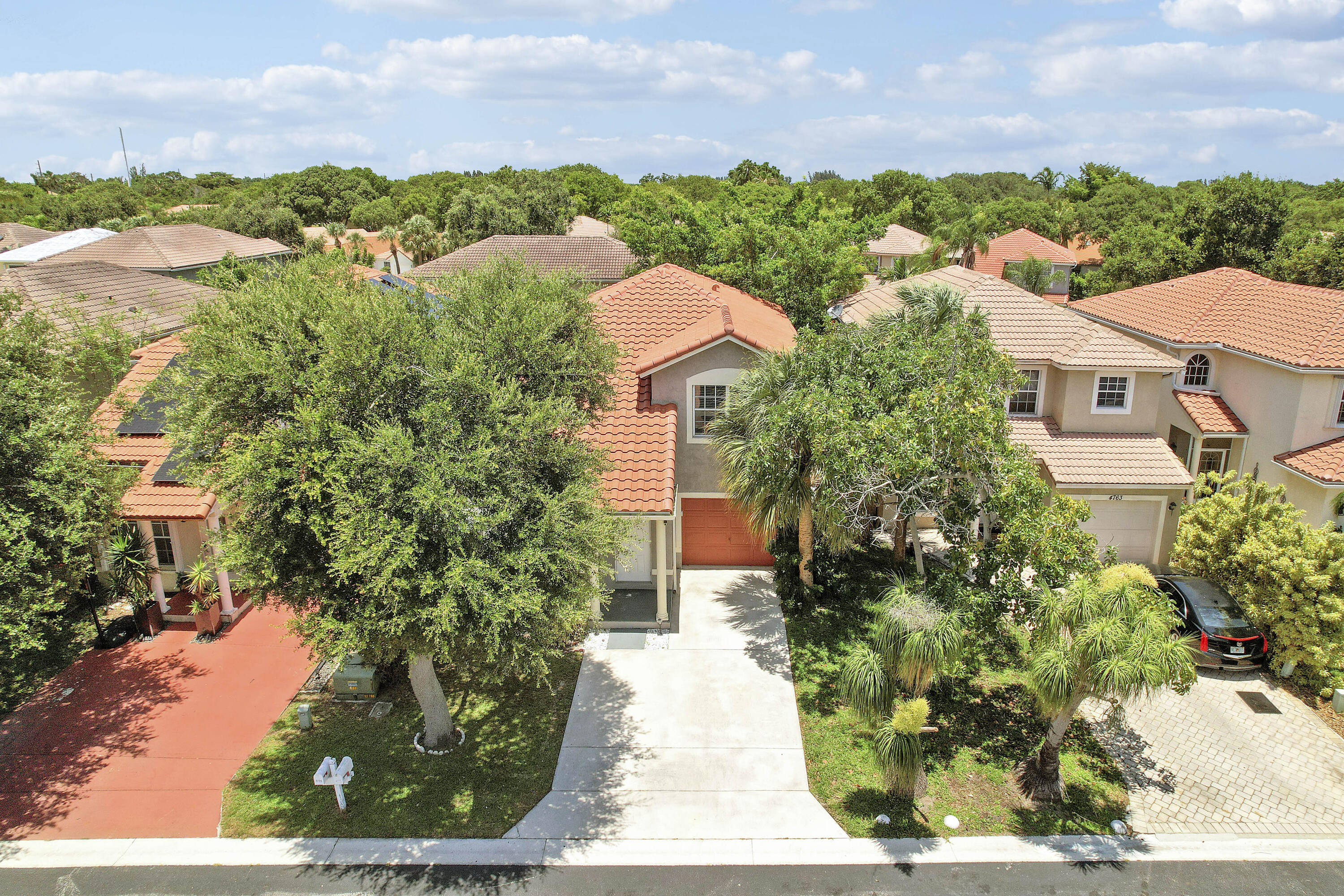 PRINCETON PLACE AT GABLES END - Residential