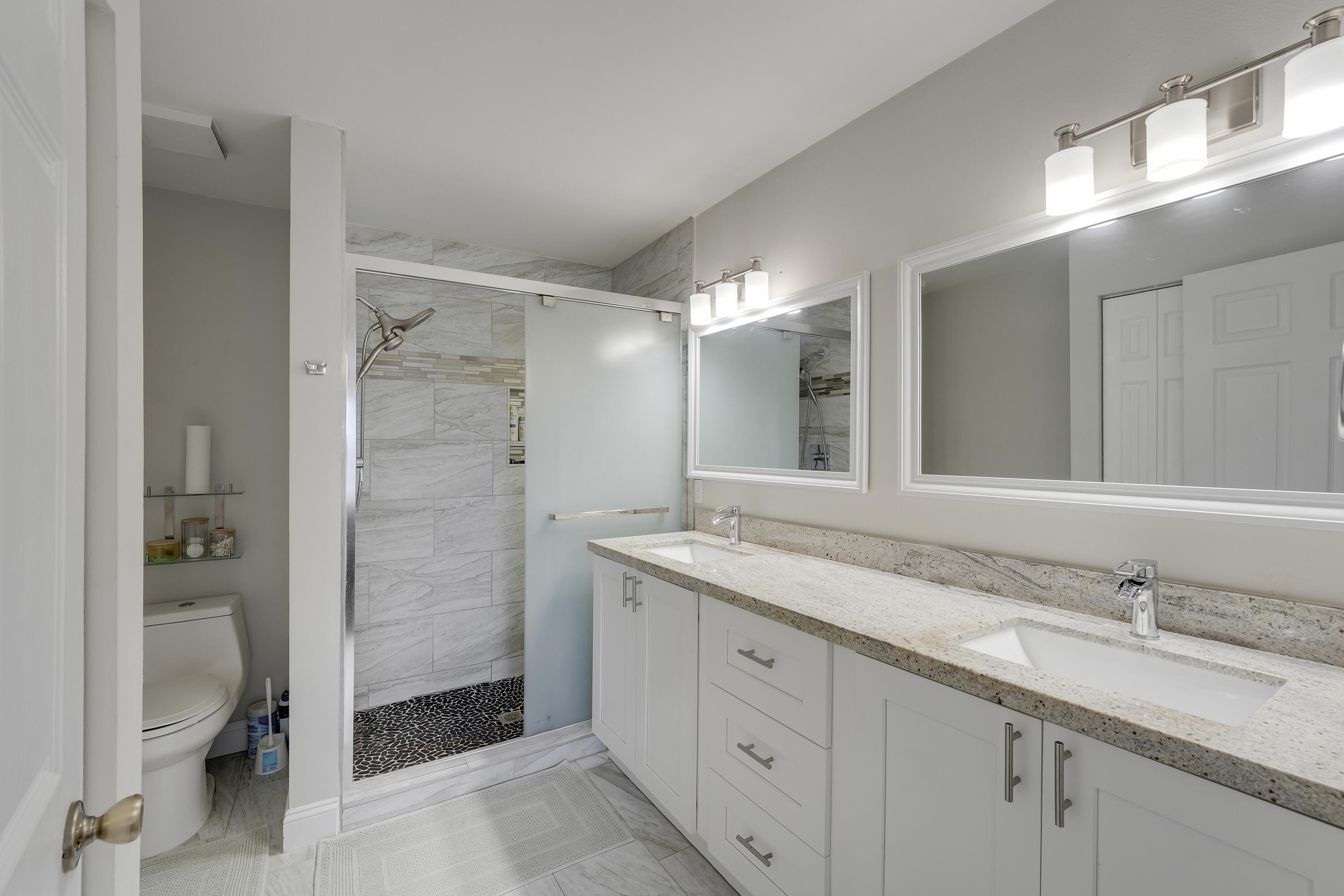 PRINCETON PLACE AT GABLES END - Residential