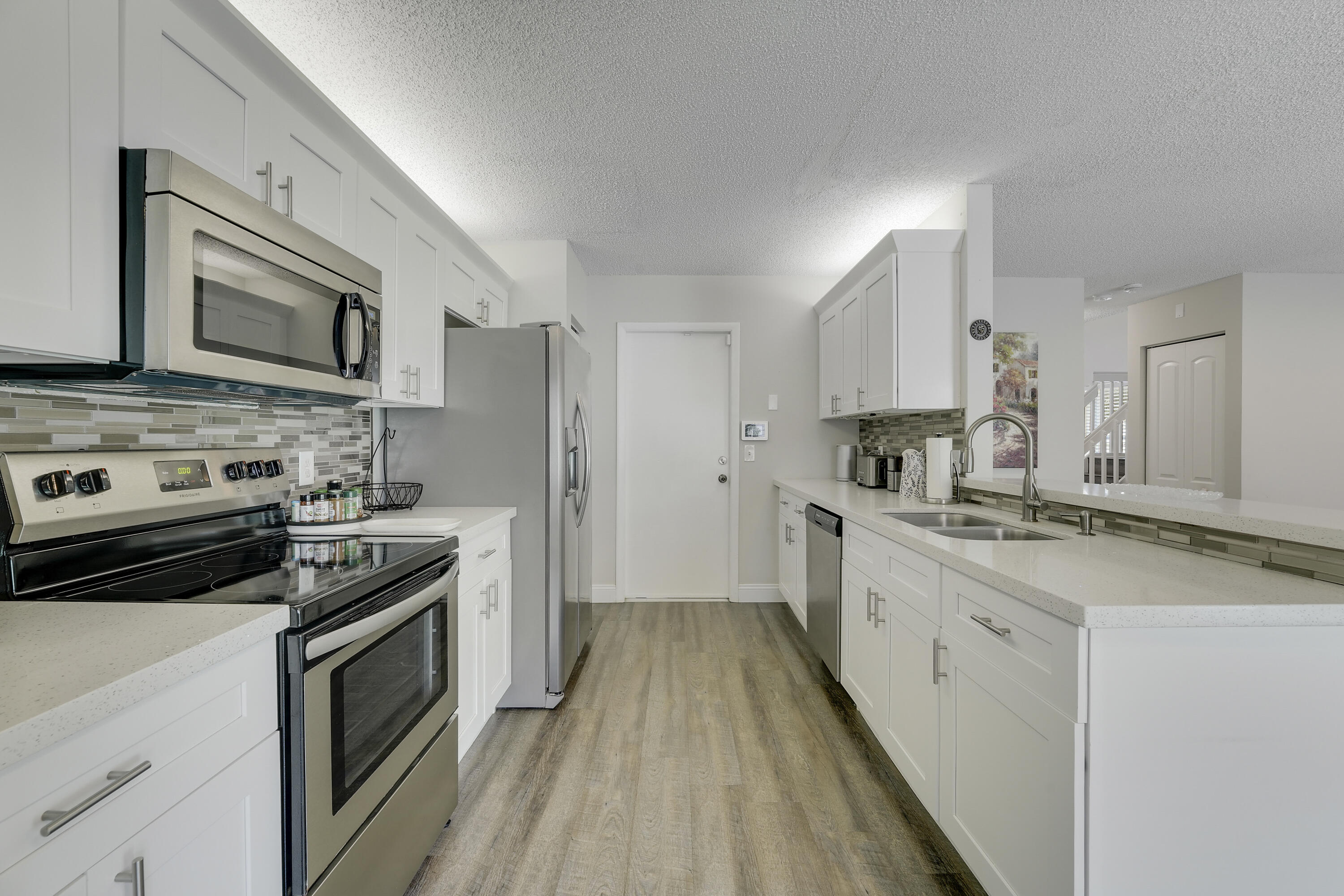 PRINCETON PLACE AT GABLES END - Residential