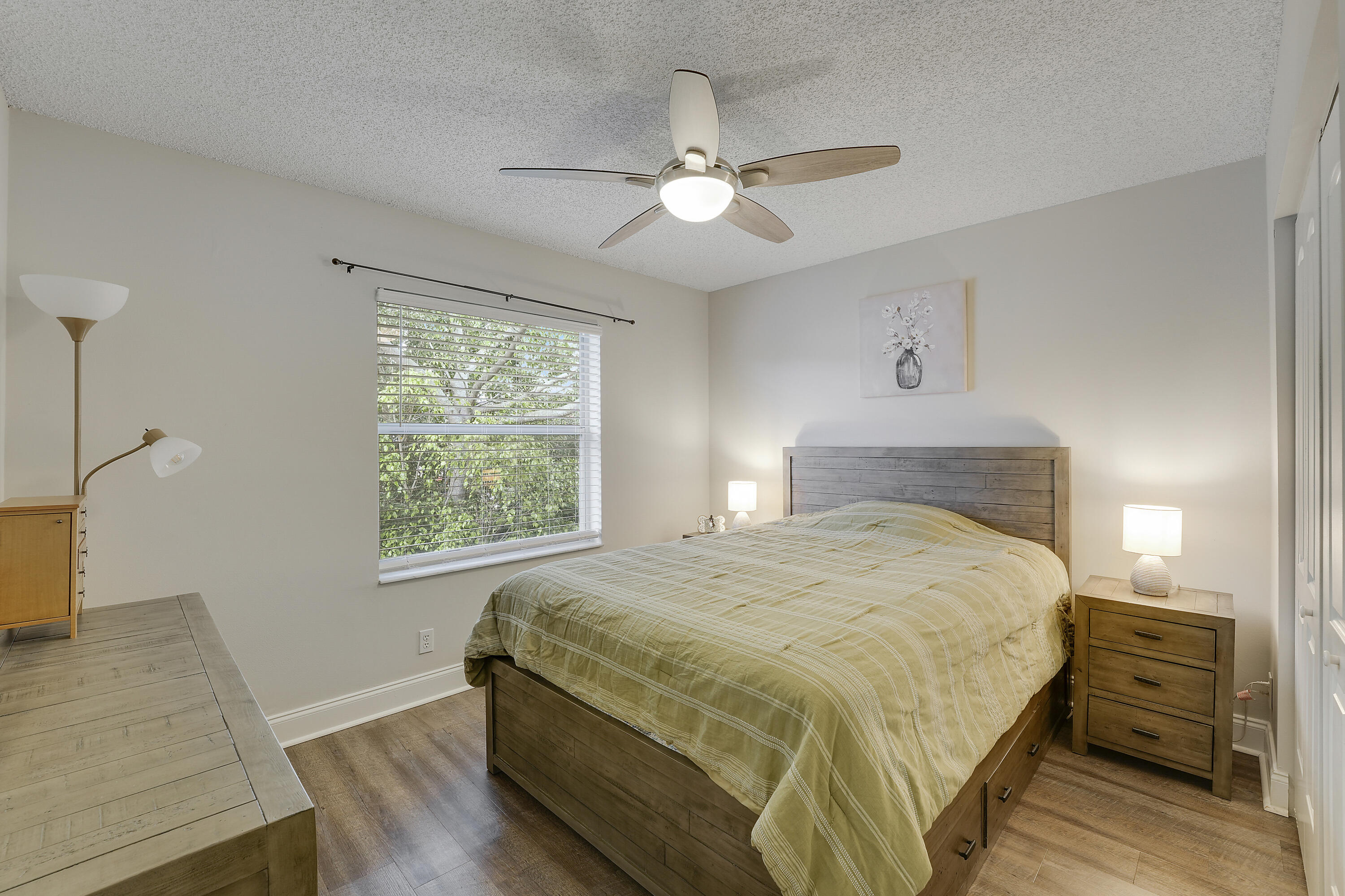 PRINCETON PLACE AT GABLES END - Residential