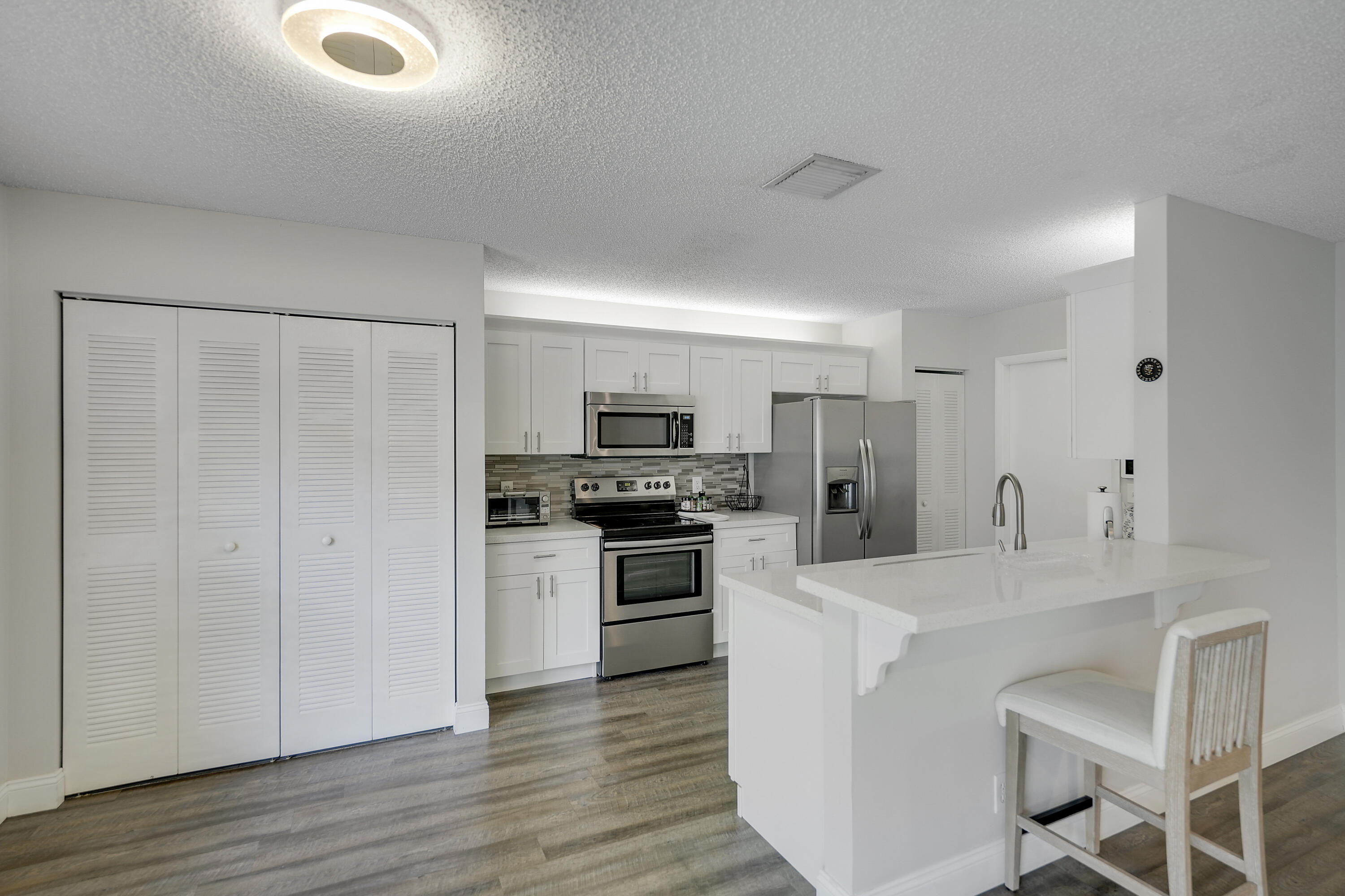 PRINCETON PLACE AT GABLES END - Residential