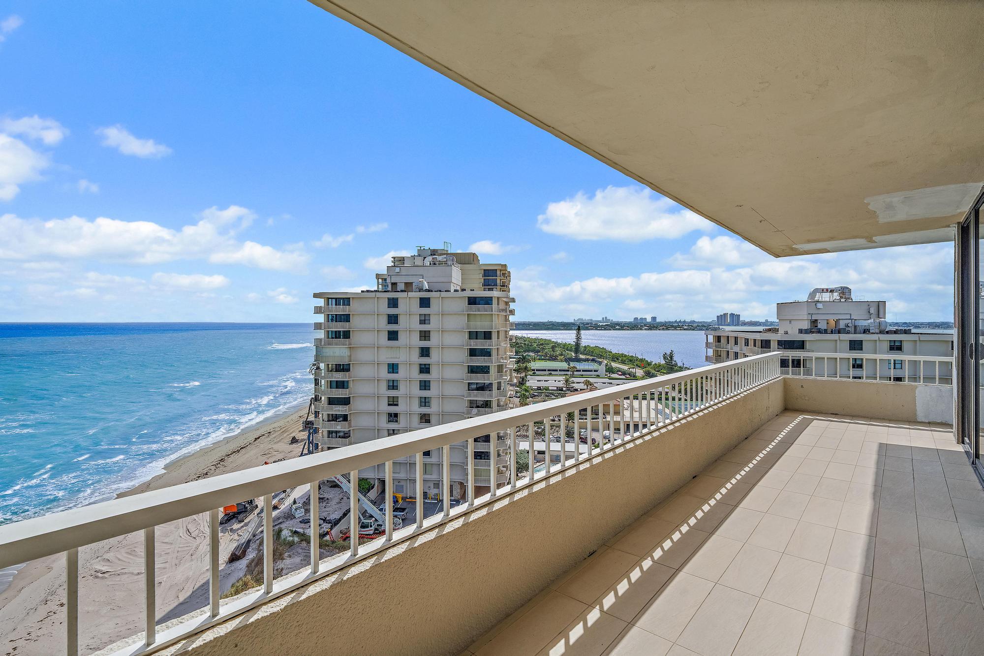 WATER GLADES 300 - Residential
