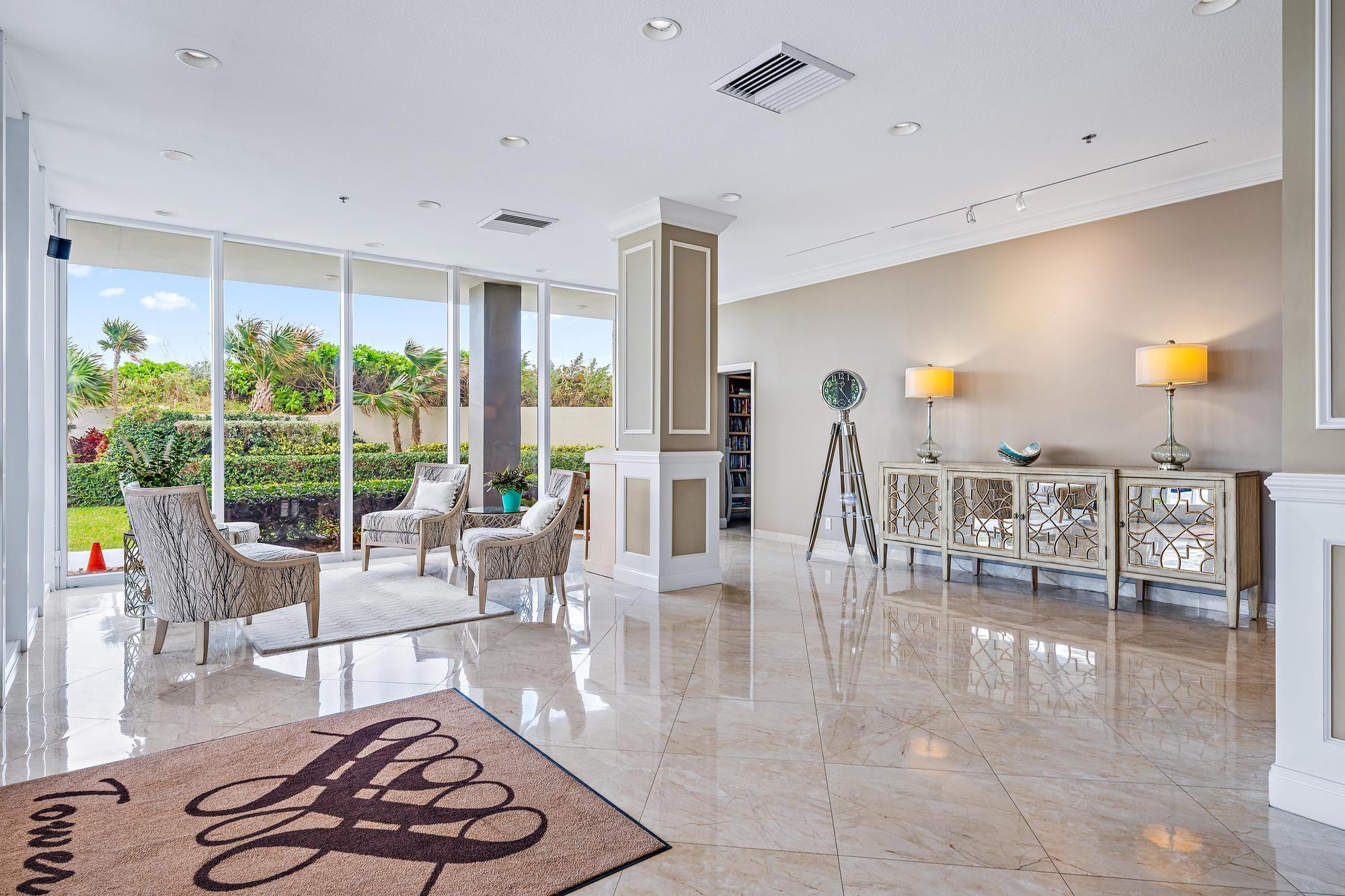 WATER GLADES 300 - Residential