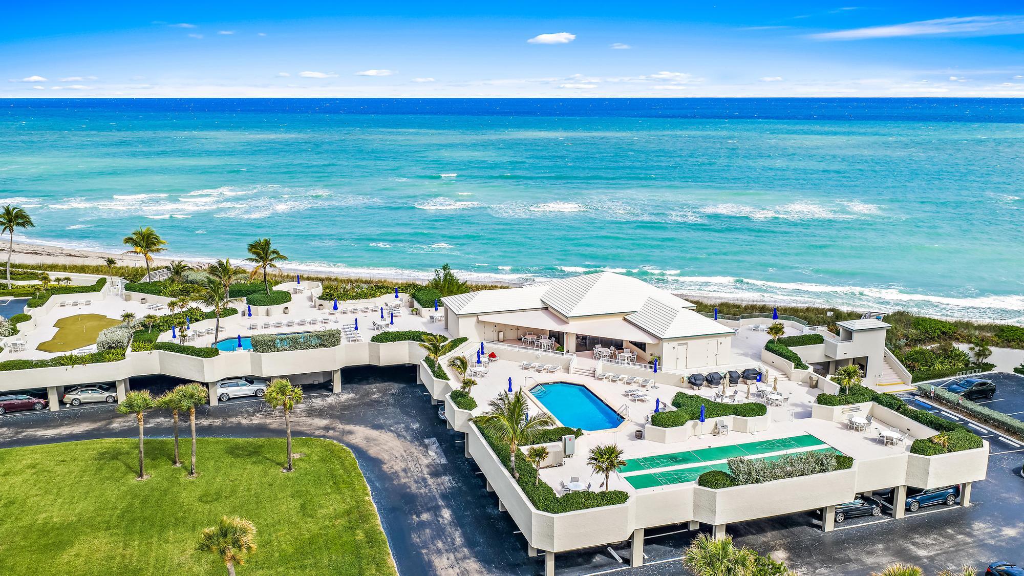 WATER GLADES 300 - Residential