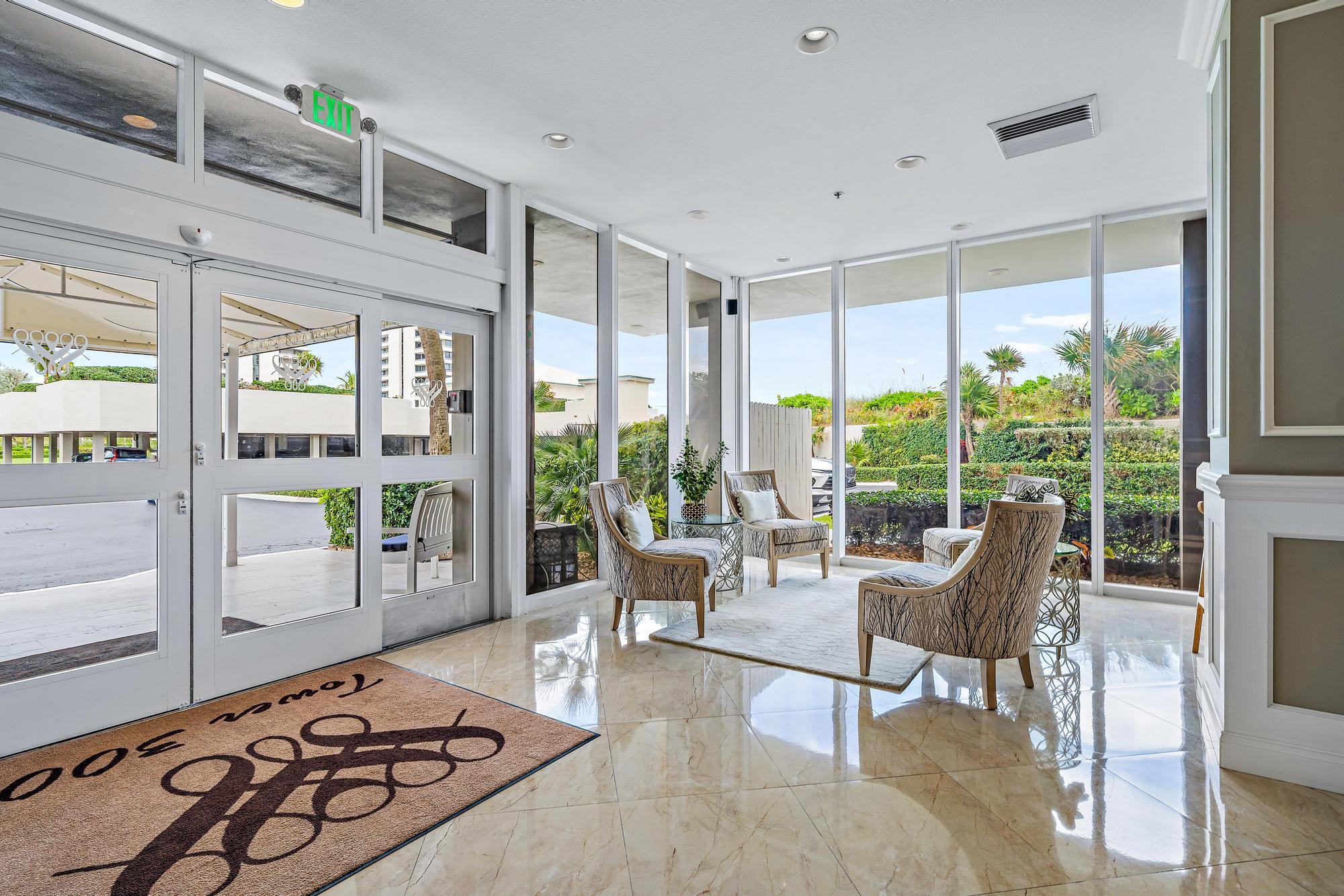 WATER GLADES 300 - Residential