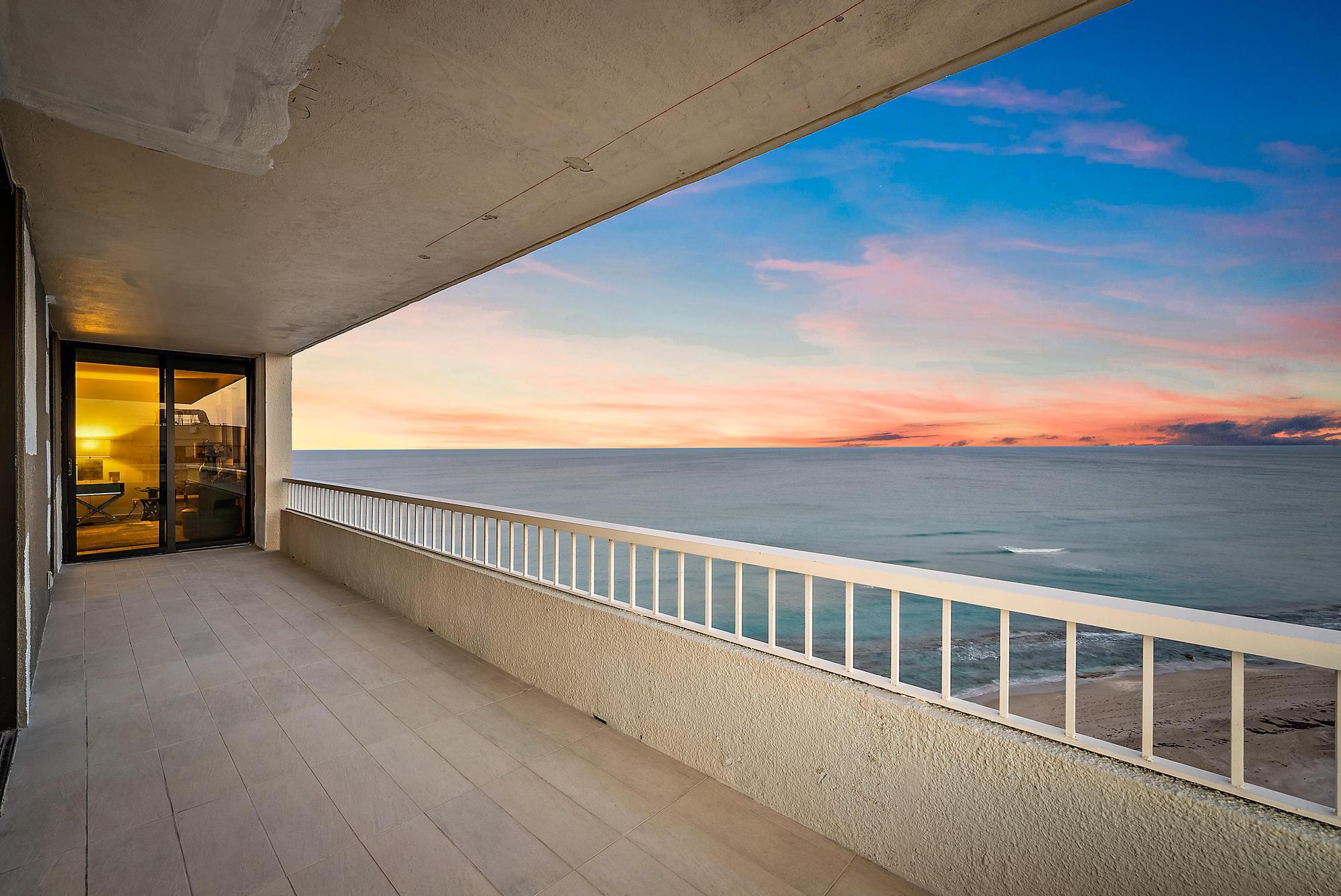 WATER GLADES 300 - Residential