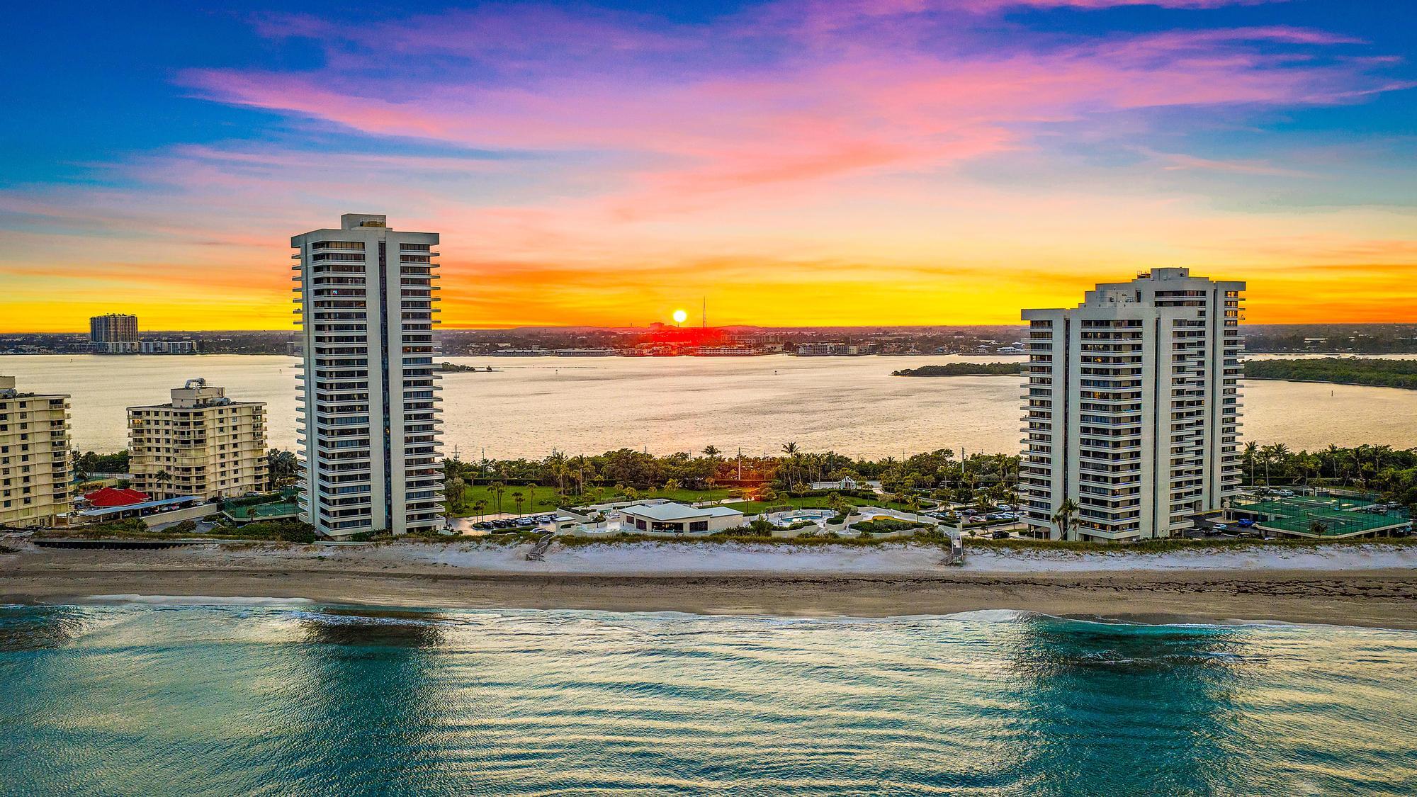 WATER GLADES 300 - Residential
