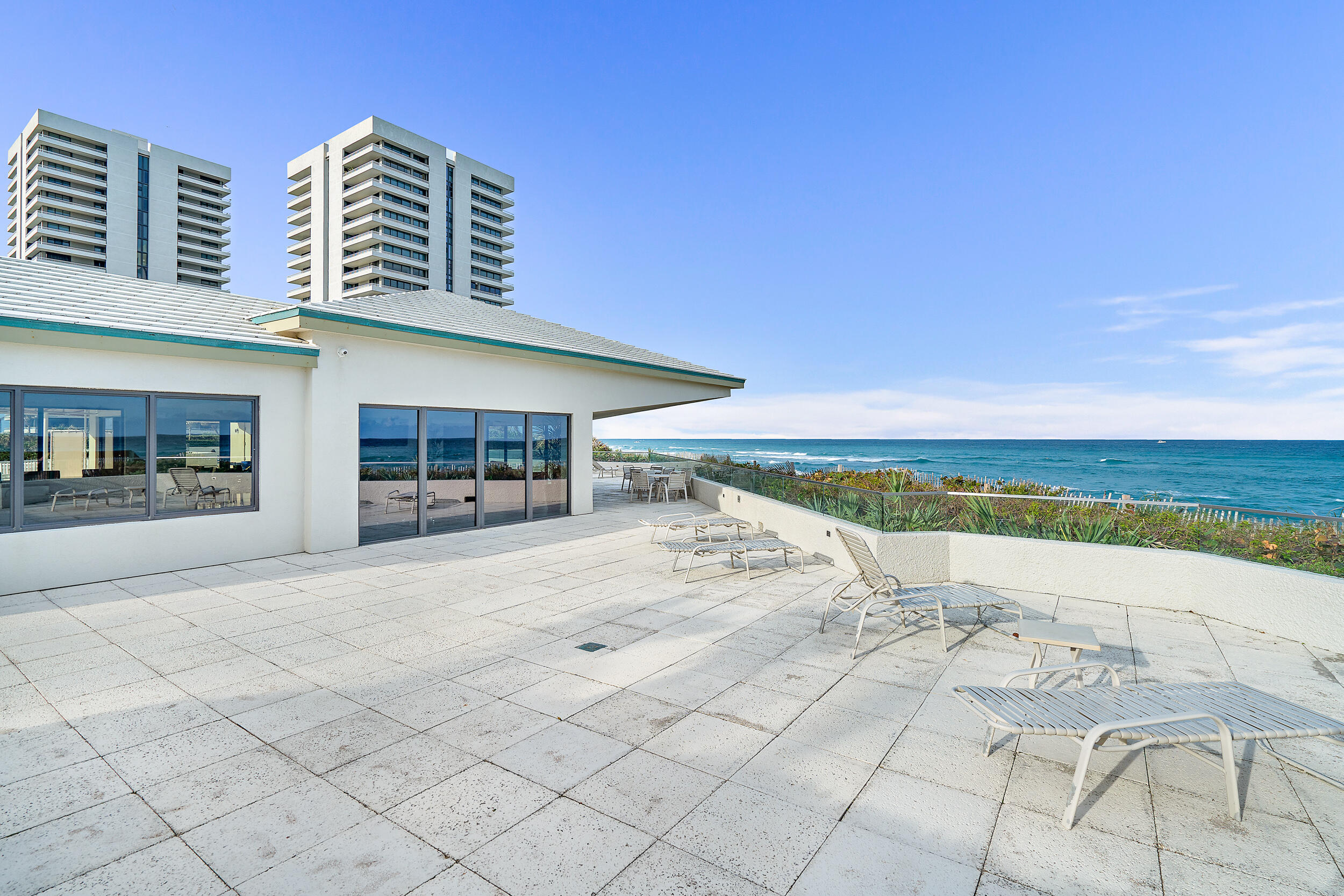 WATER GLADES 300 - Residential