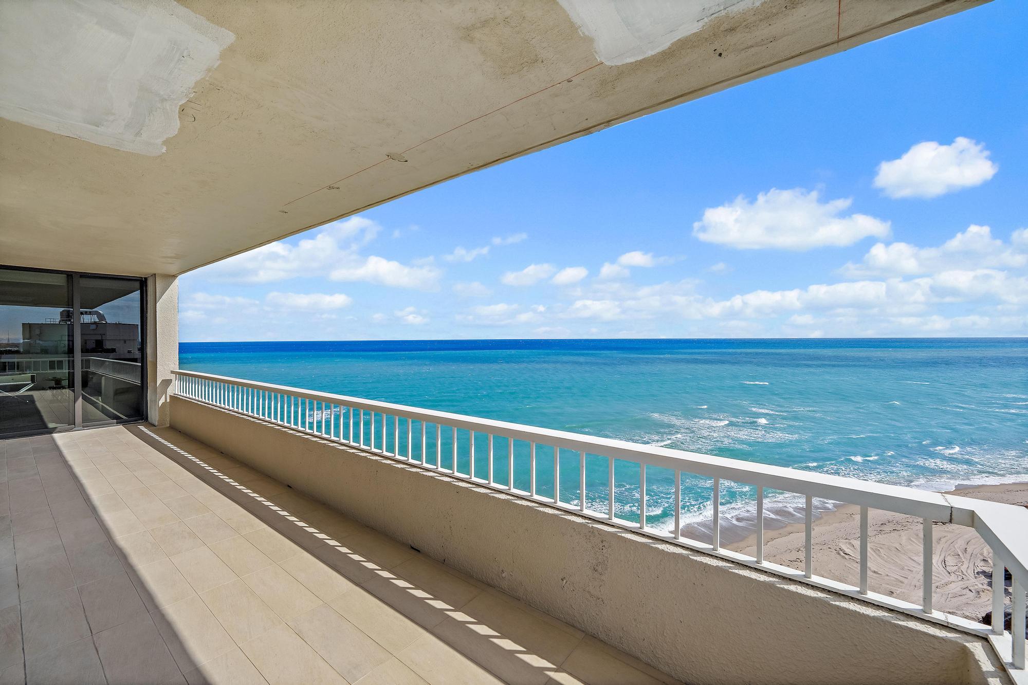 WATER GLADES 300 - Residential