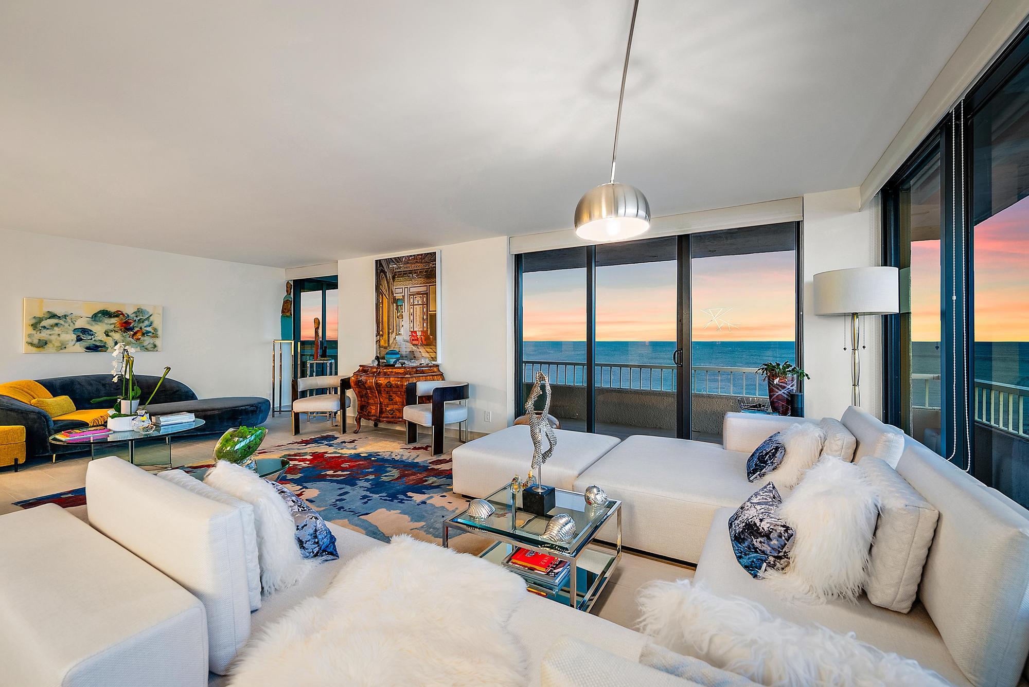 WATER GLADES 300 - Residential