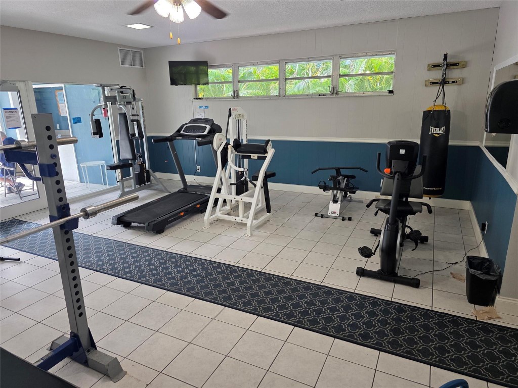 MARGATE GARDENS APARTMENT - Residential