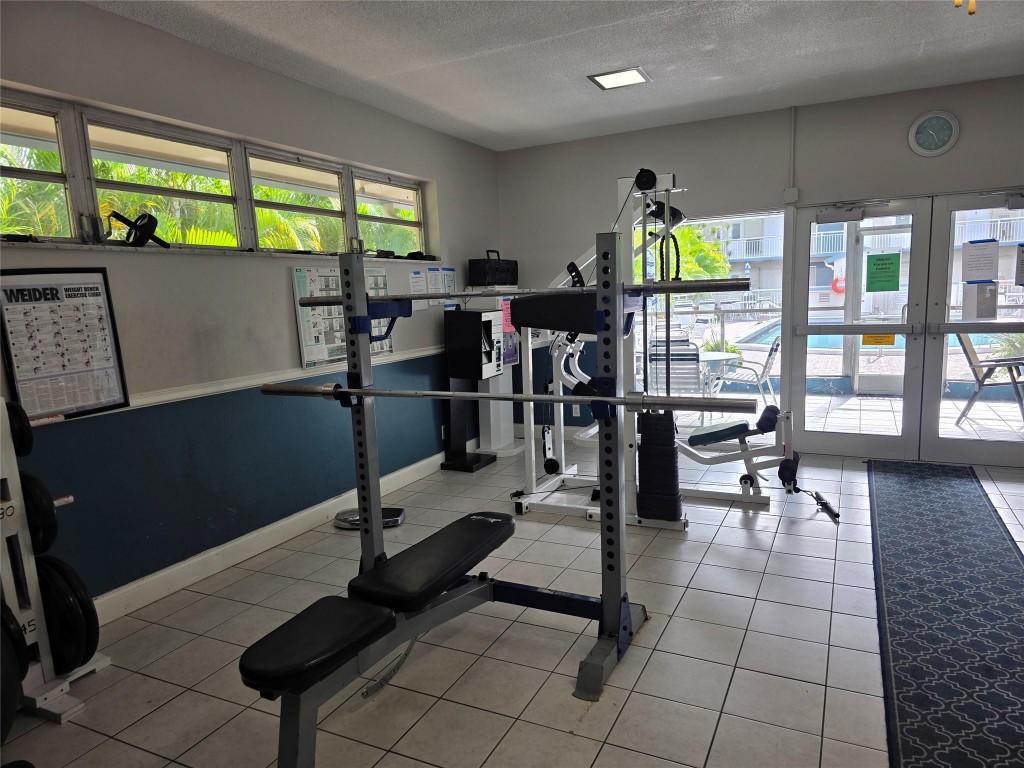 MARGATE GARDENS APARTMENT - Residential