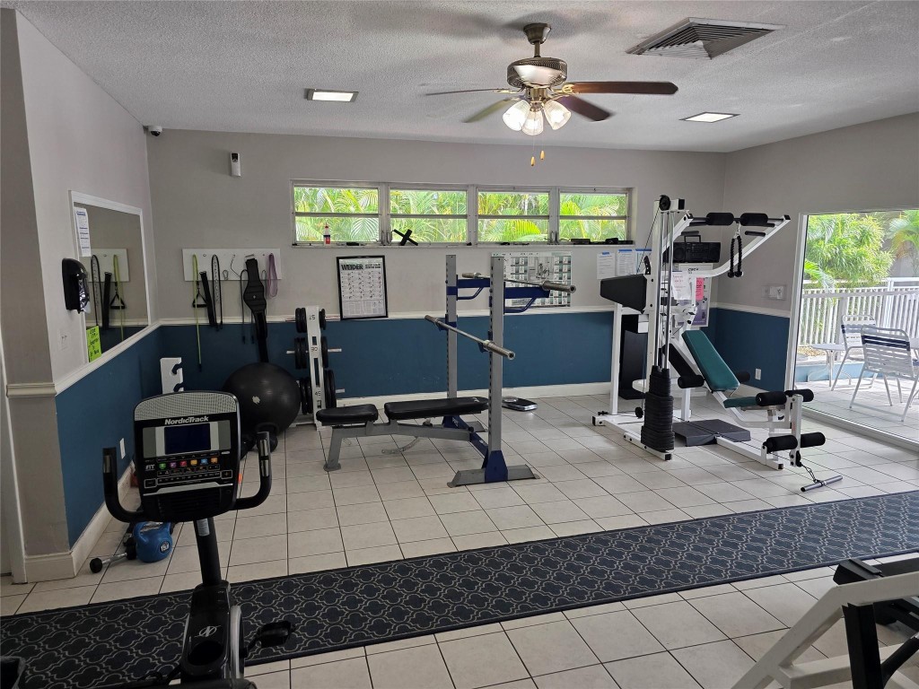 MARGATE GARDENS APARTMENT - Residential