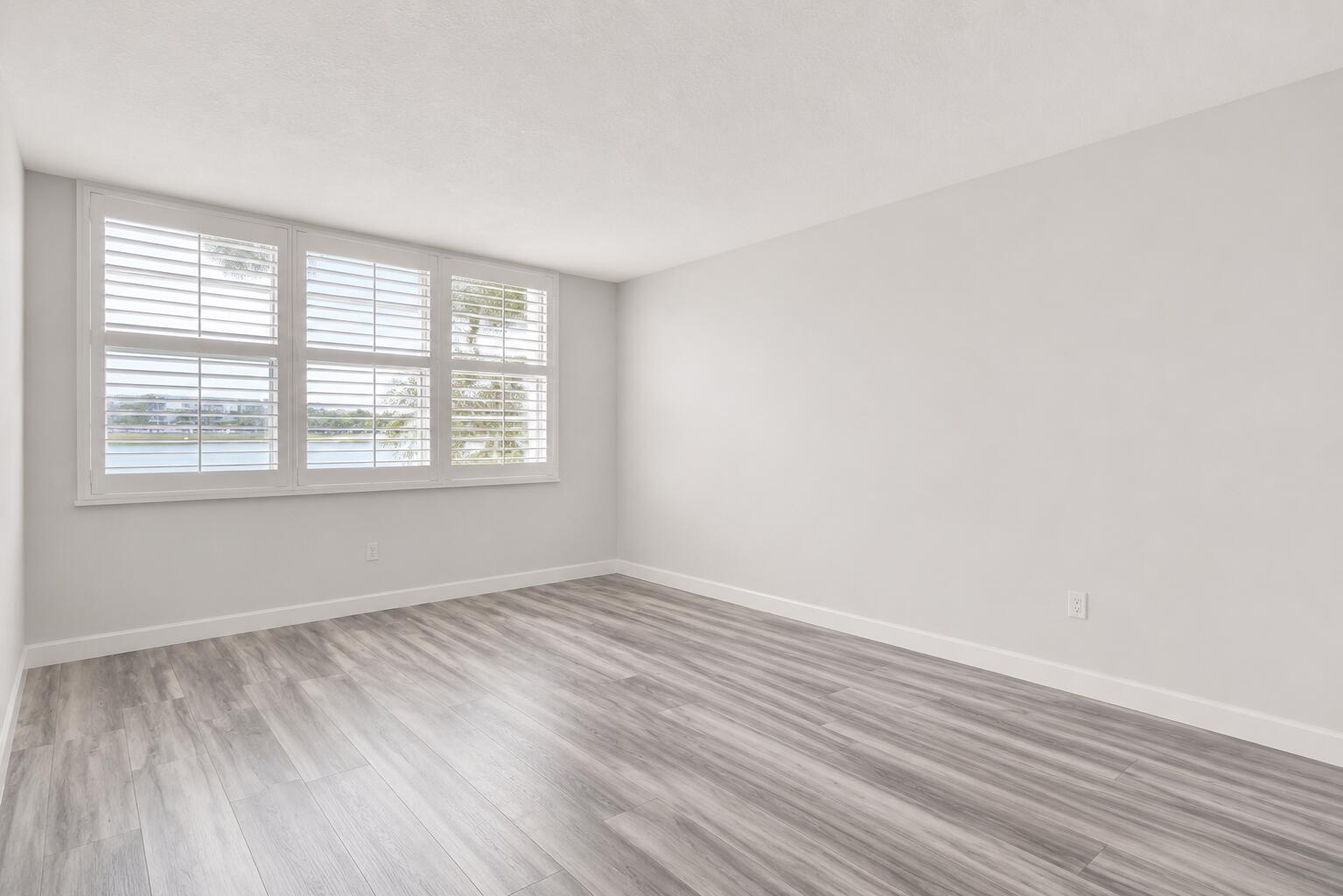 NO 53 PALM-AIRE COUNTRY CLUB - Residential Lease