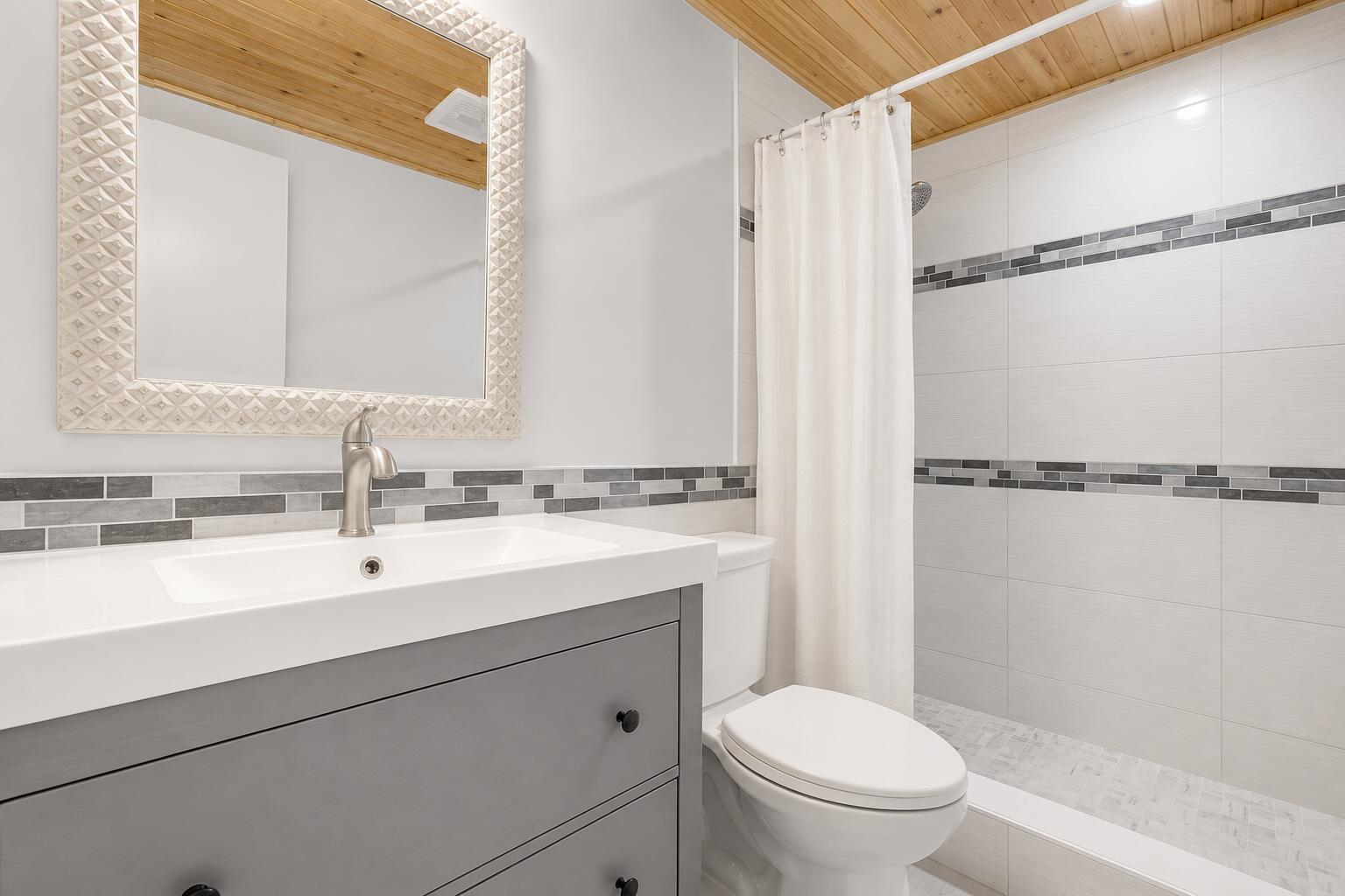 NO 53 PALM-AIRE COUNTRY CLUB - Residential Lease