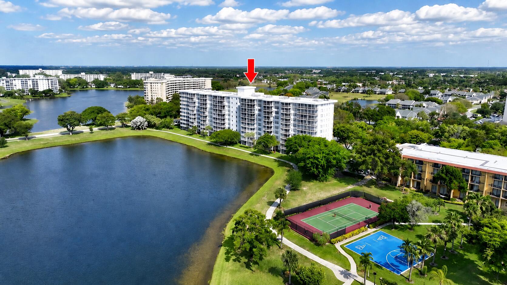 NO 53 PALM-AIRE COUNTRY CLUB - Residential Lease