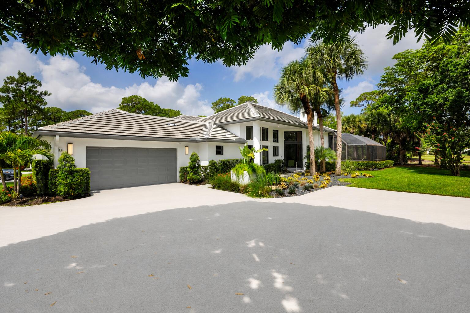 BREAKERS WEST - Residential