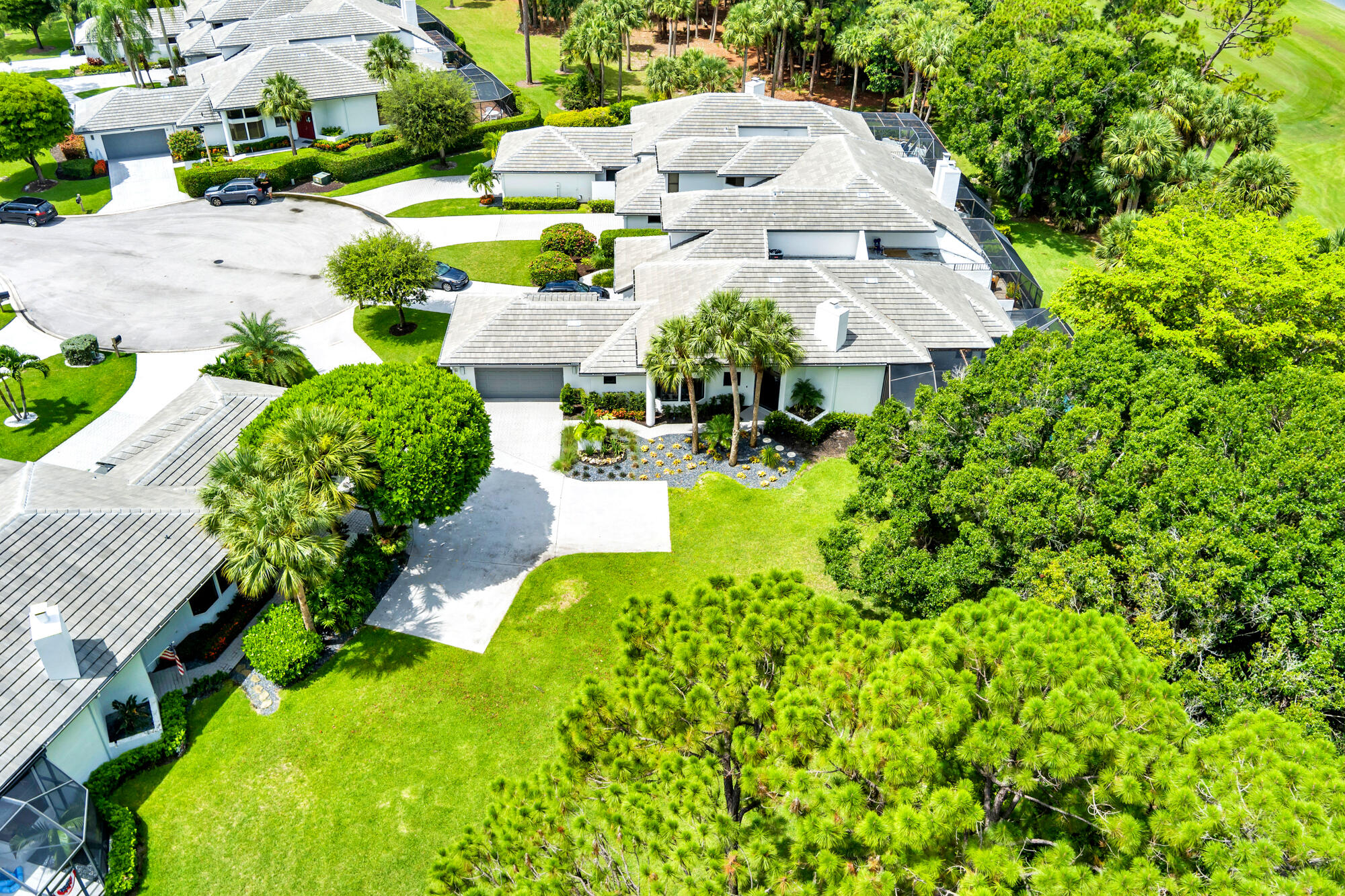 BREAKERS WEST - Residential
