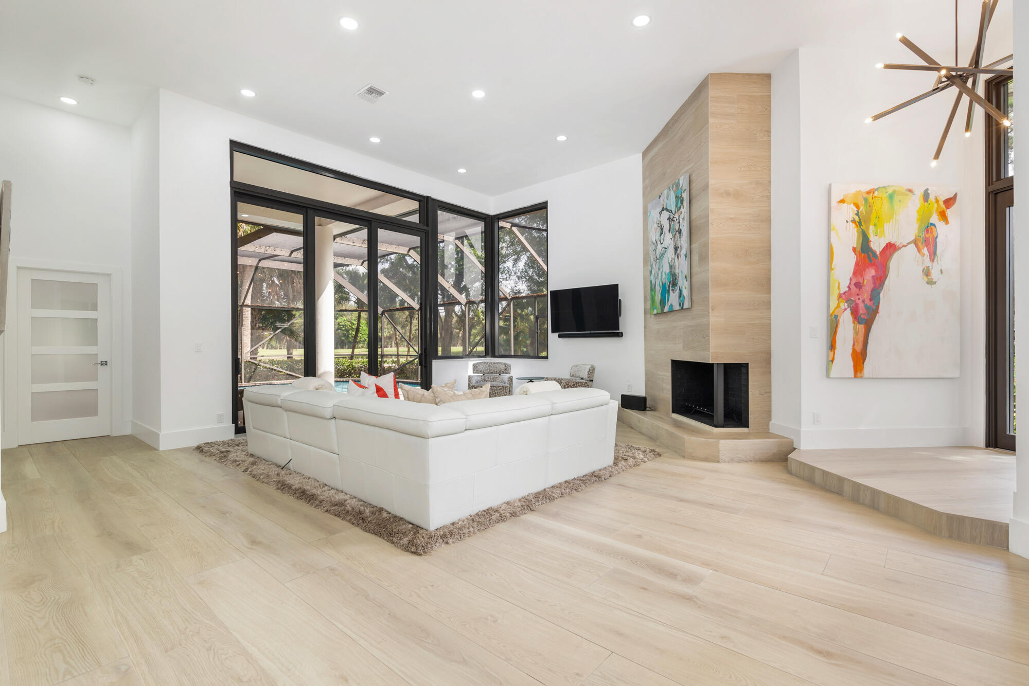 BREAKERS WEST - Residential