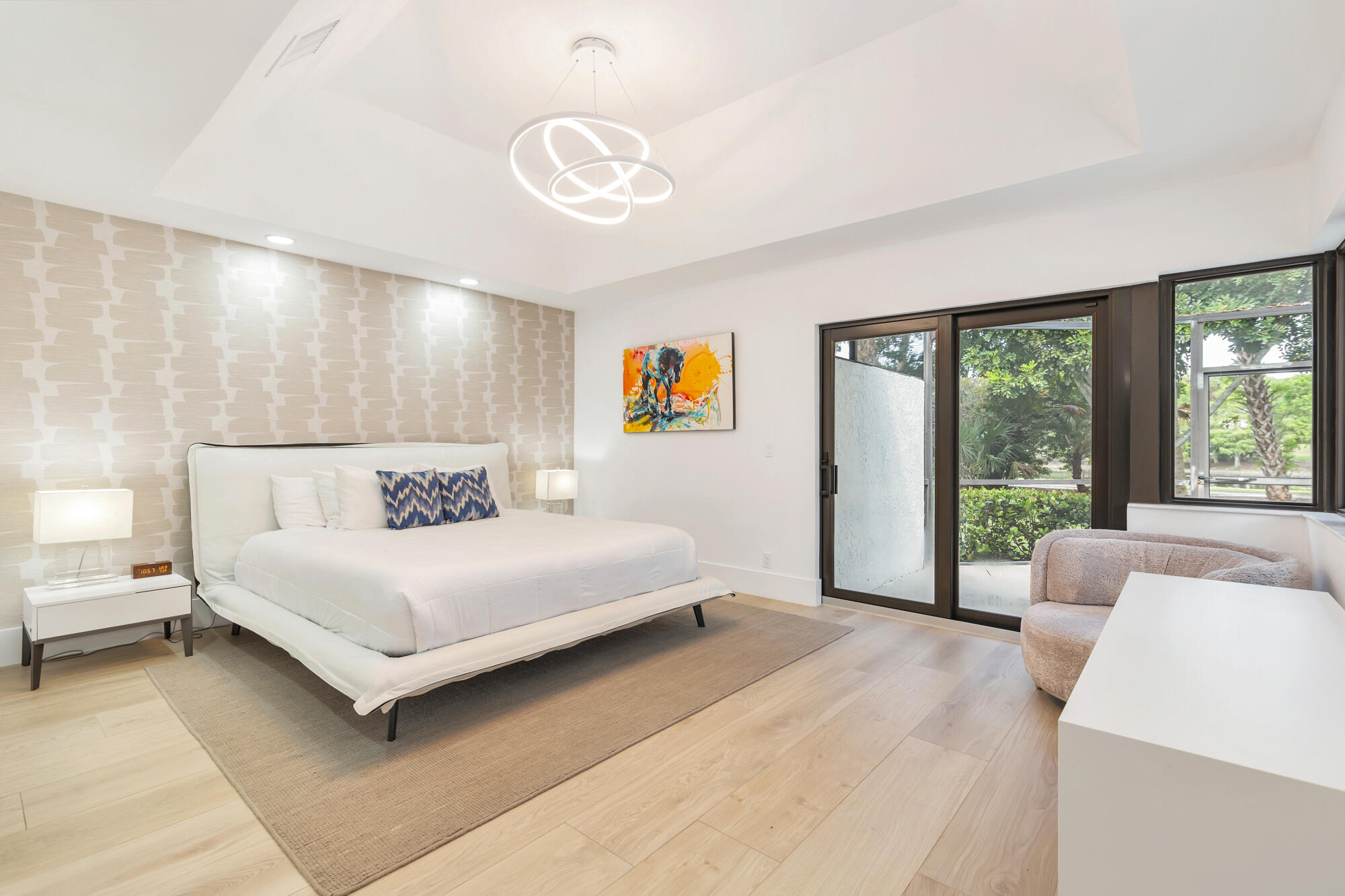 BREAKERS WEST - Residential
