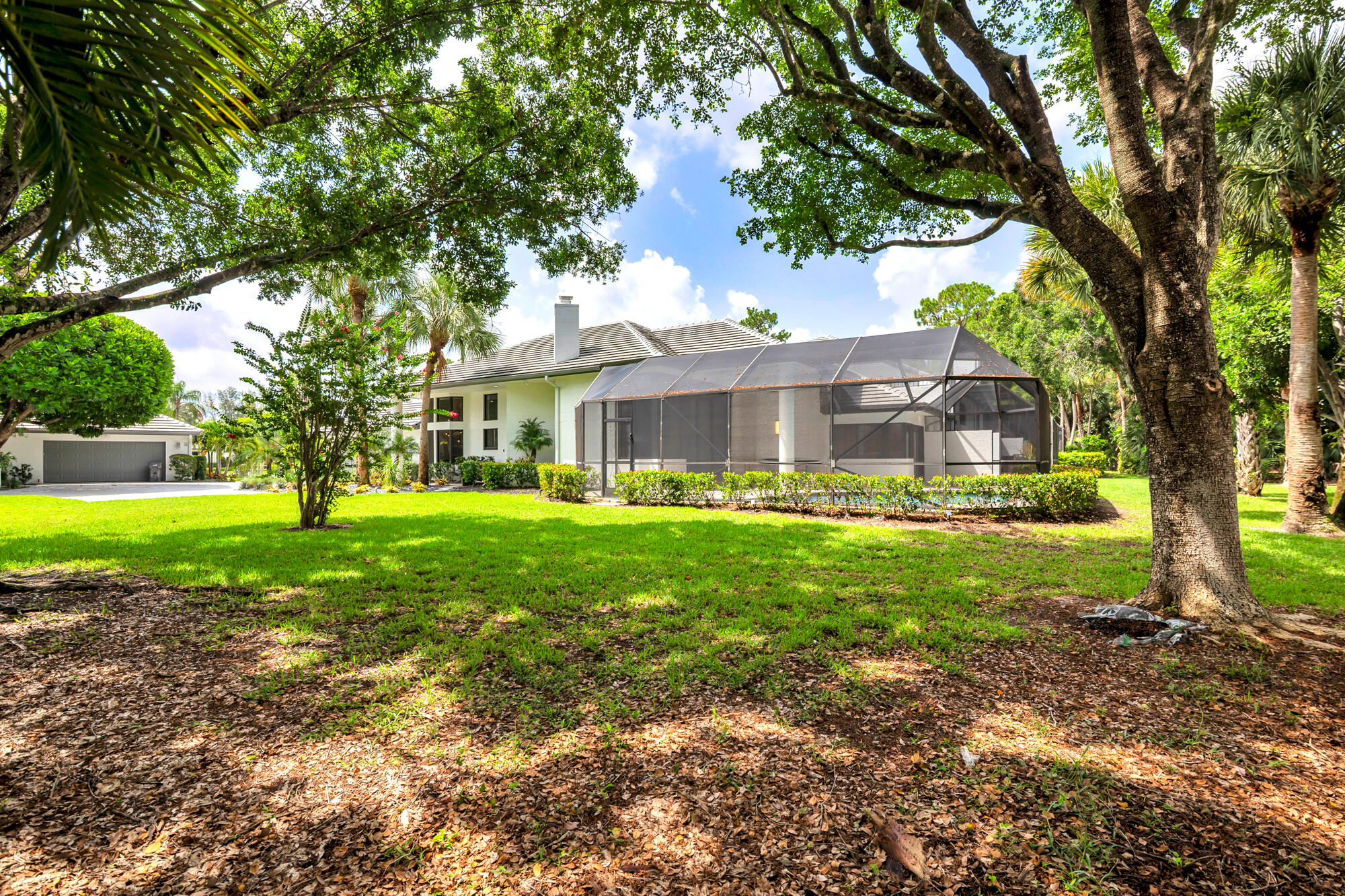 BREAKERS WEST - Residential