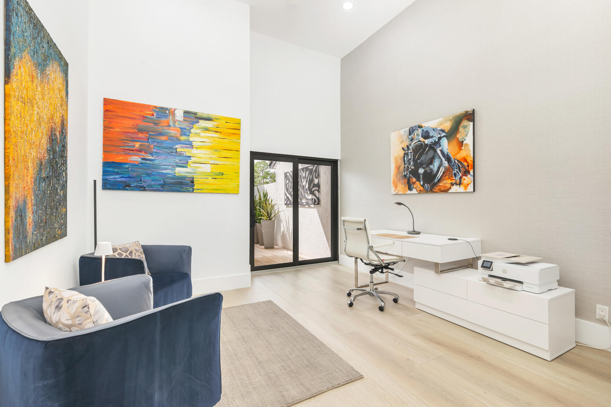 BREAKERS WEST - Residential