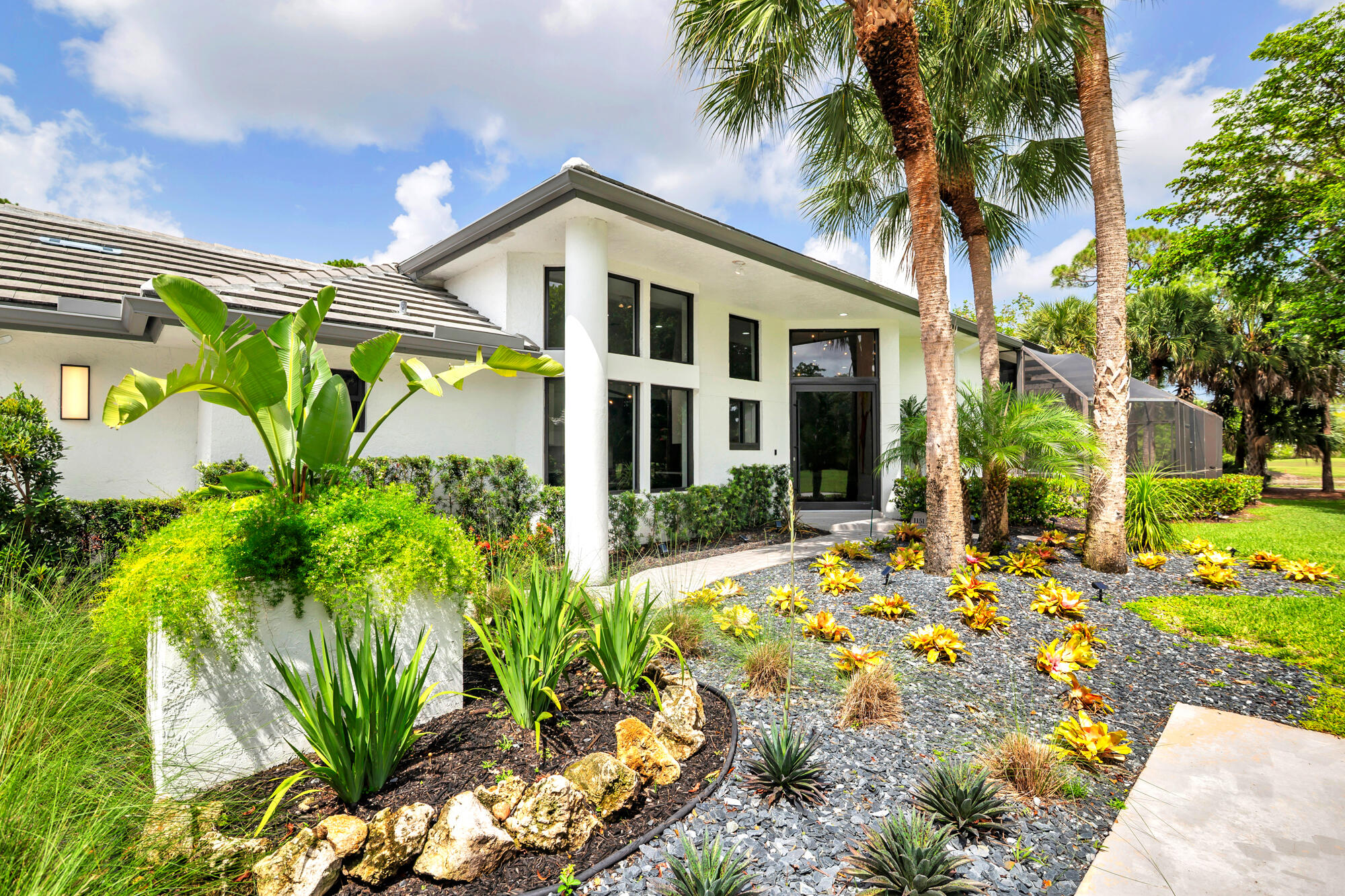 BREAKERS WEST - Residential