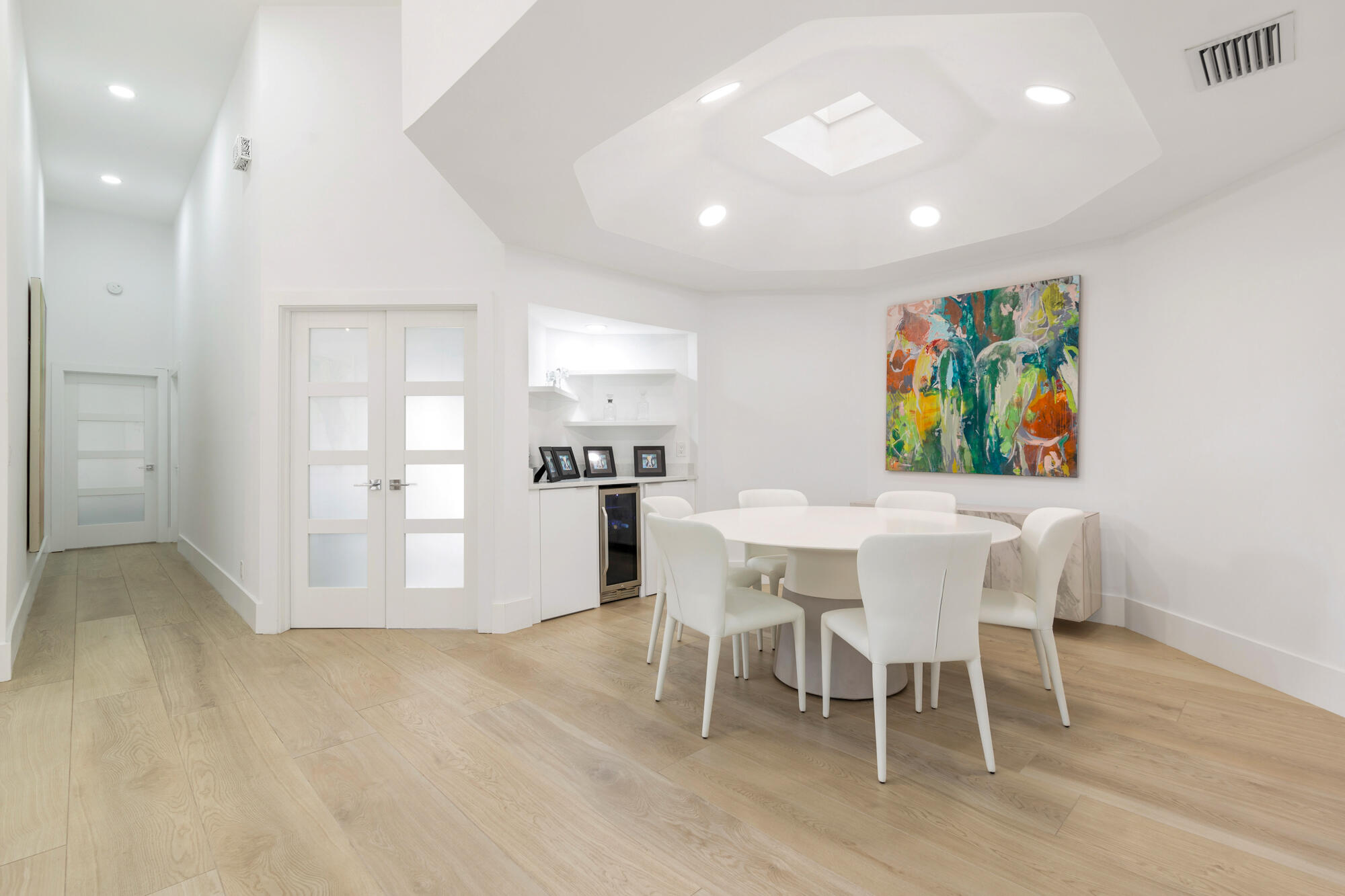 BREAKERS WEST - Residential