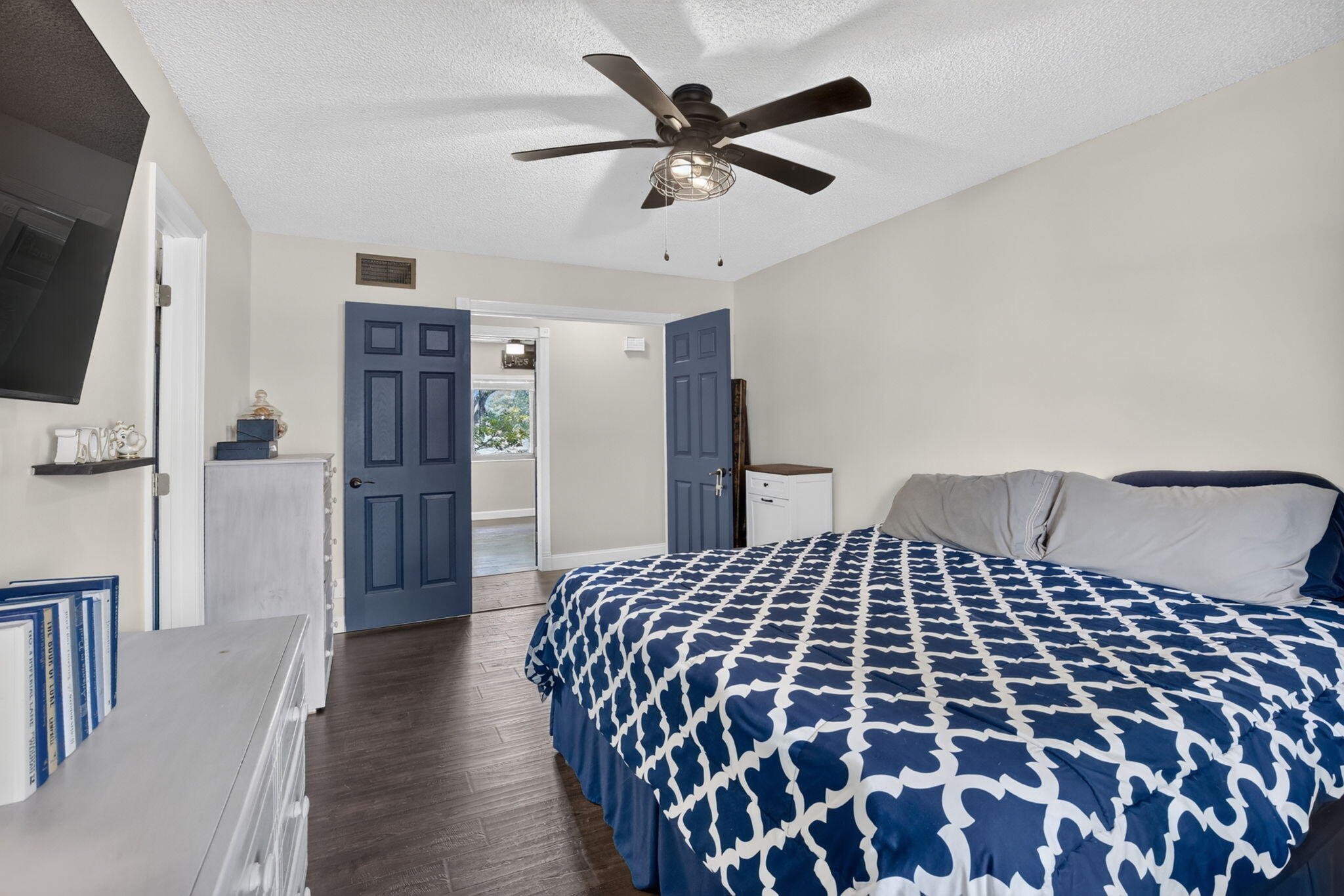 WIMBLEDON AT JACARANDA CONDO - Residential