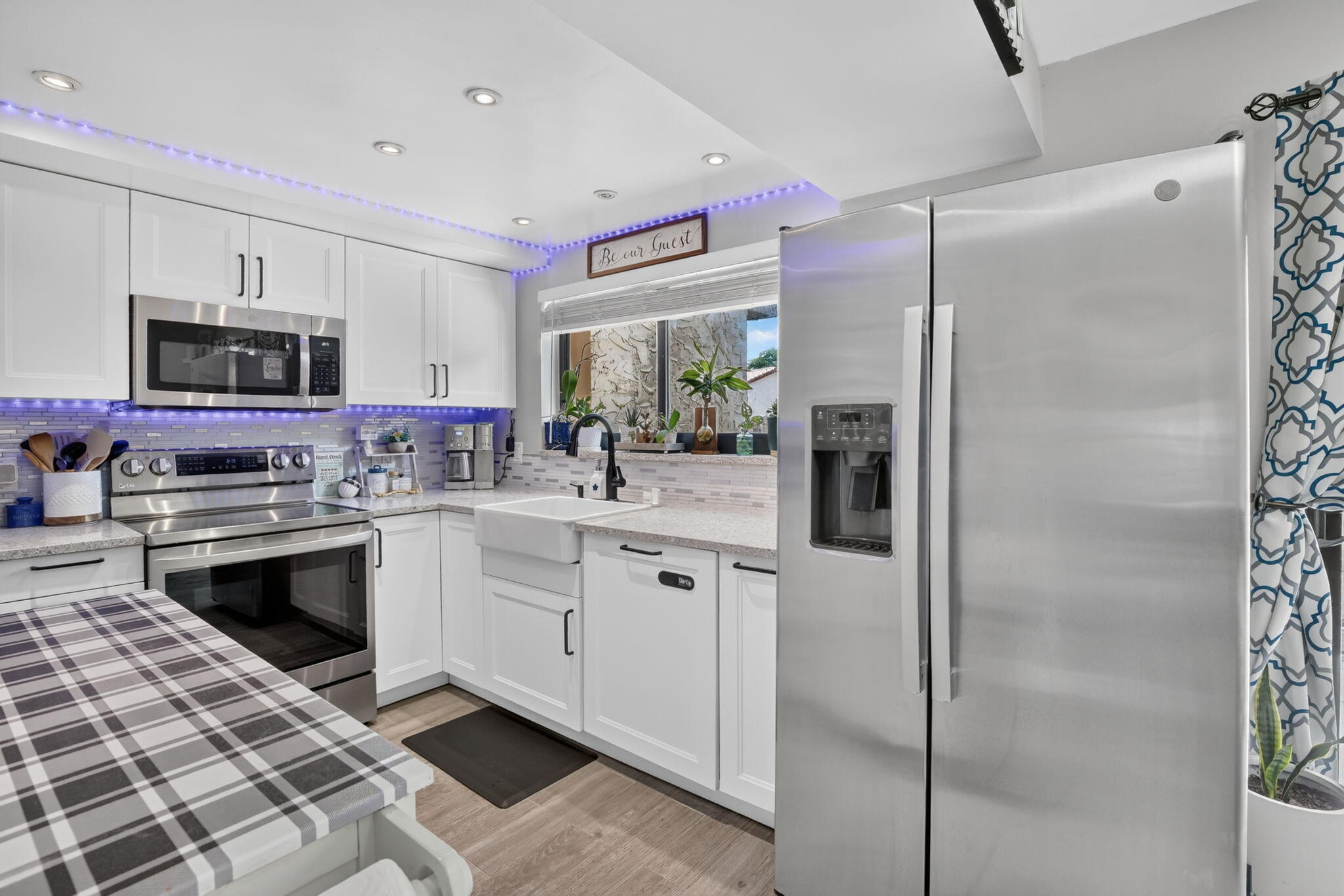 WIMBLEDON AT JACARANDA CONDO - Residential