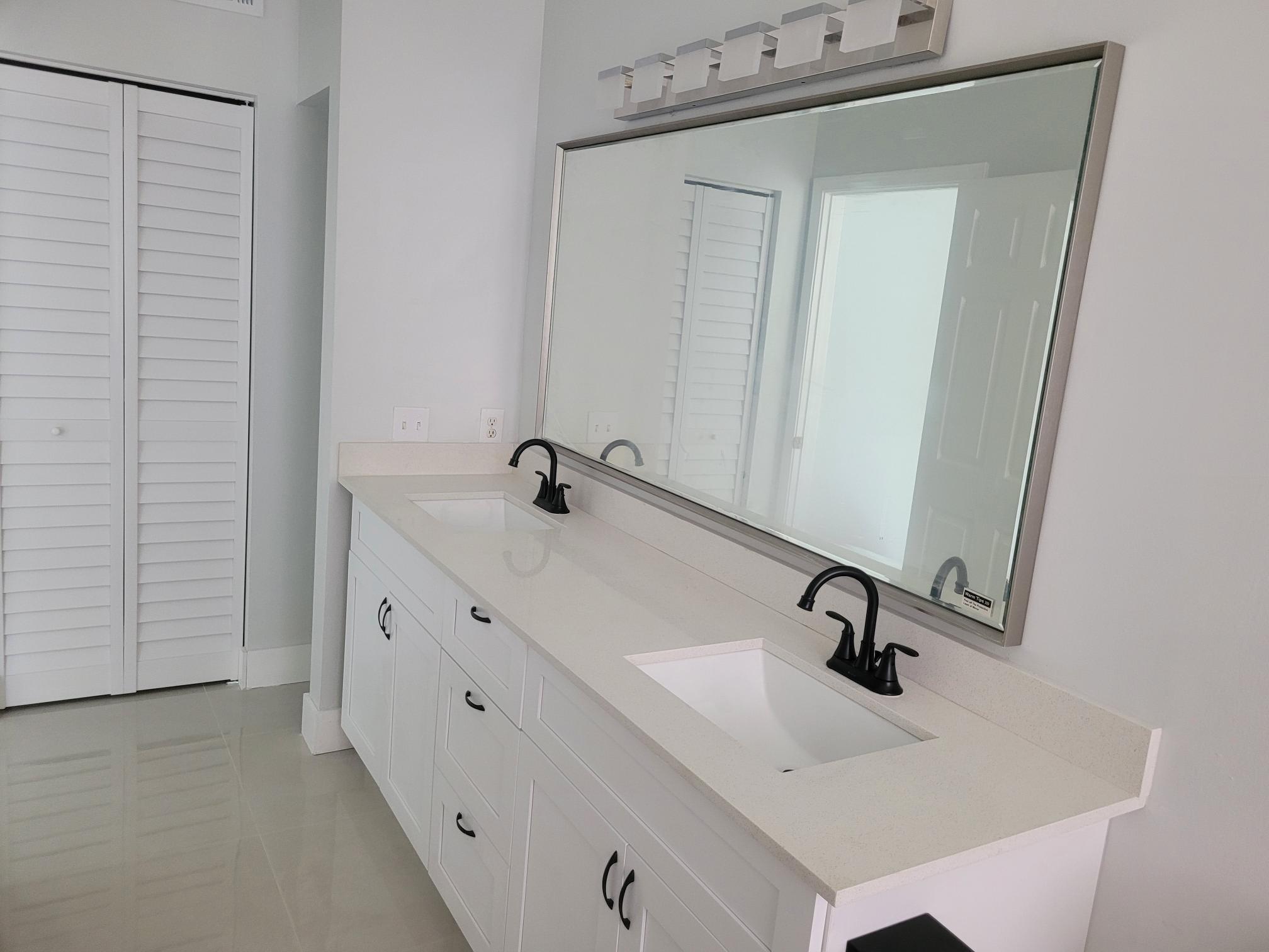 BRIDGEWATER CONDO - Residential Lease