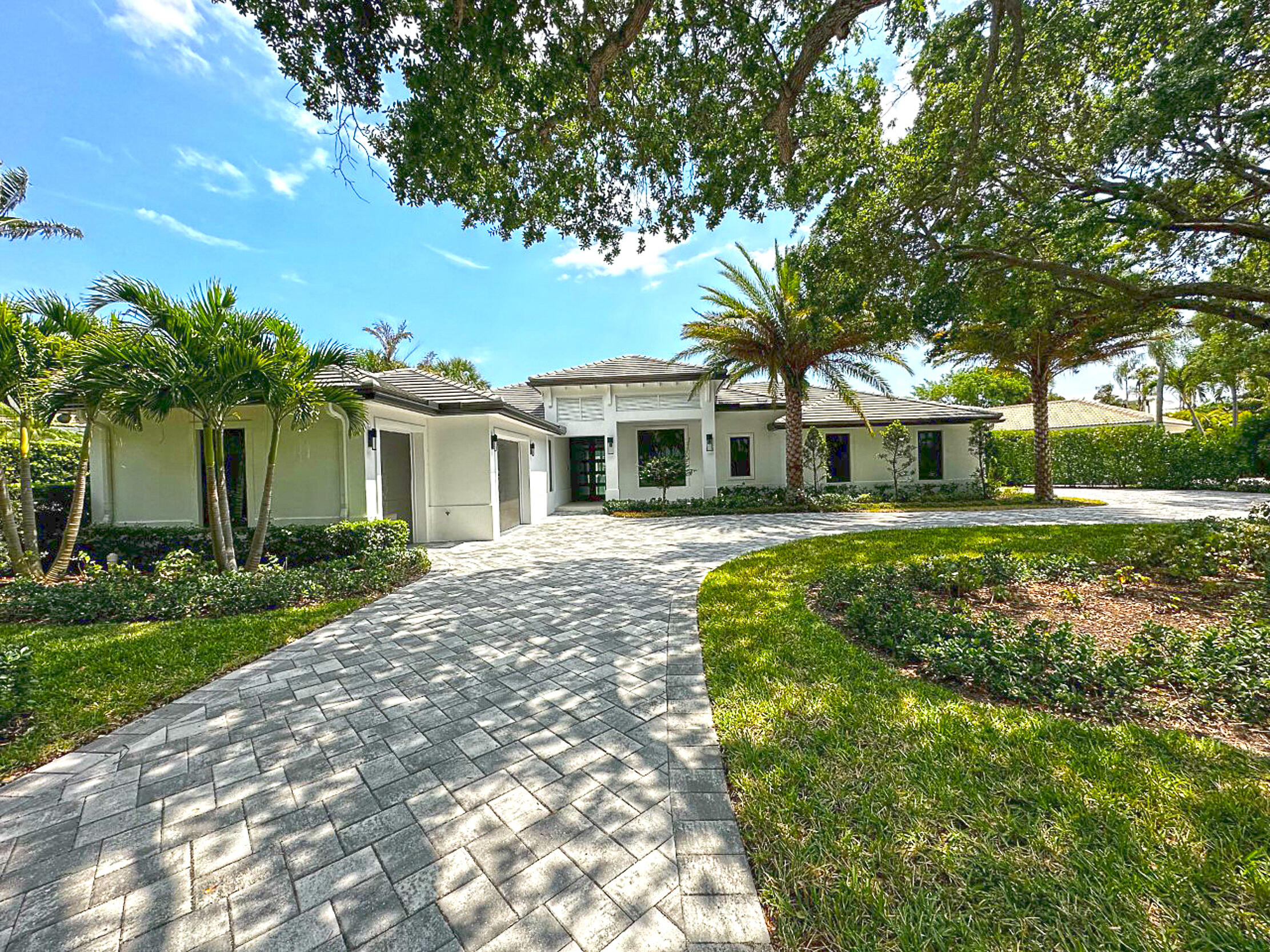 Admirals Cove - Residential